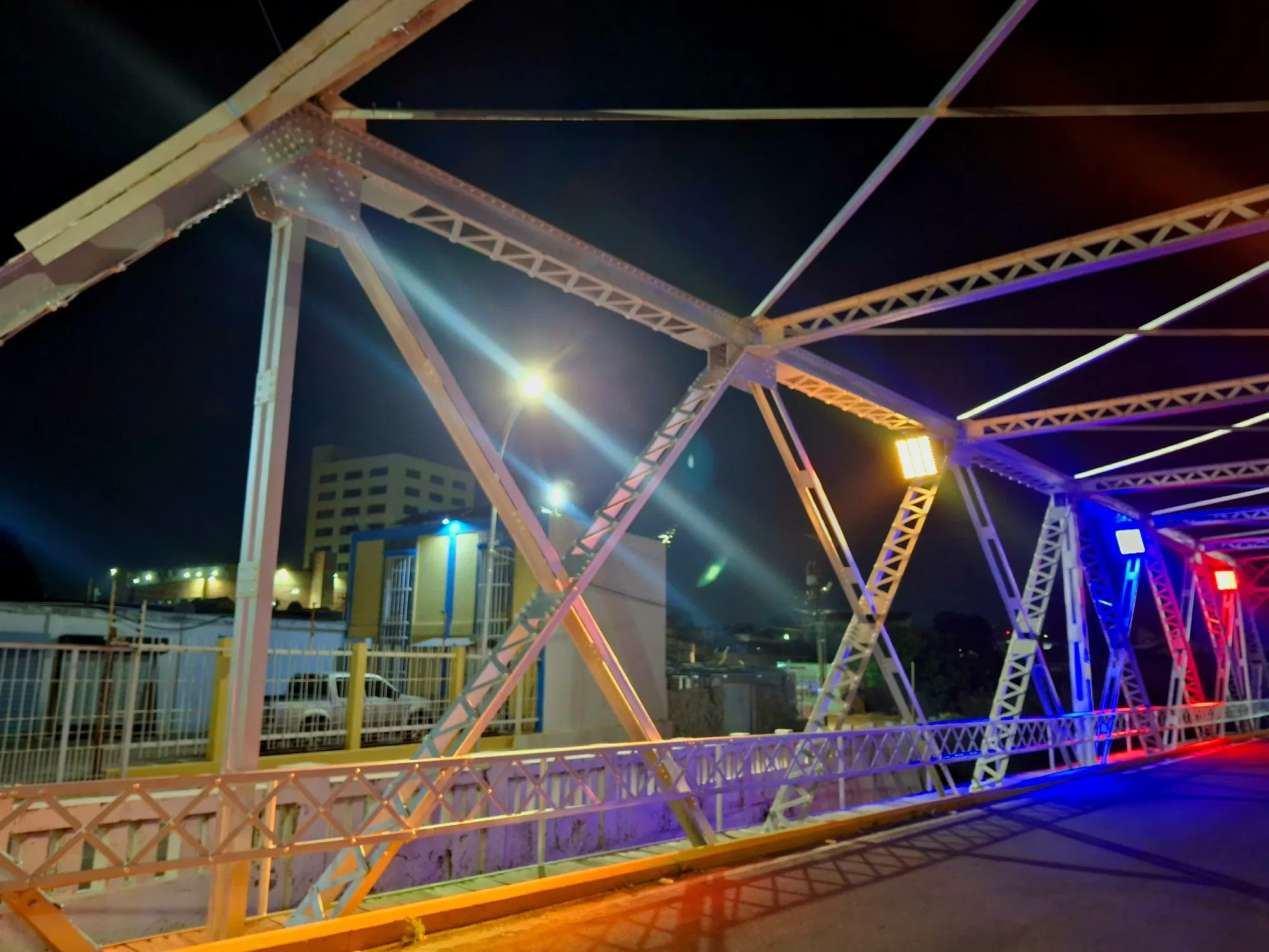 8KrlSzjxt1sauEGR_20250824_194338.webp