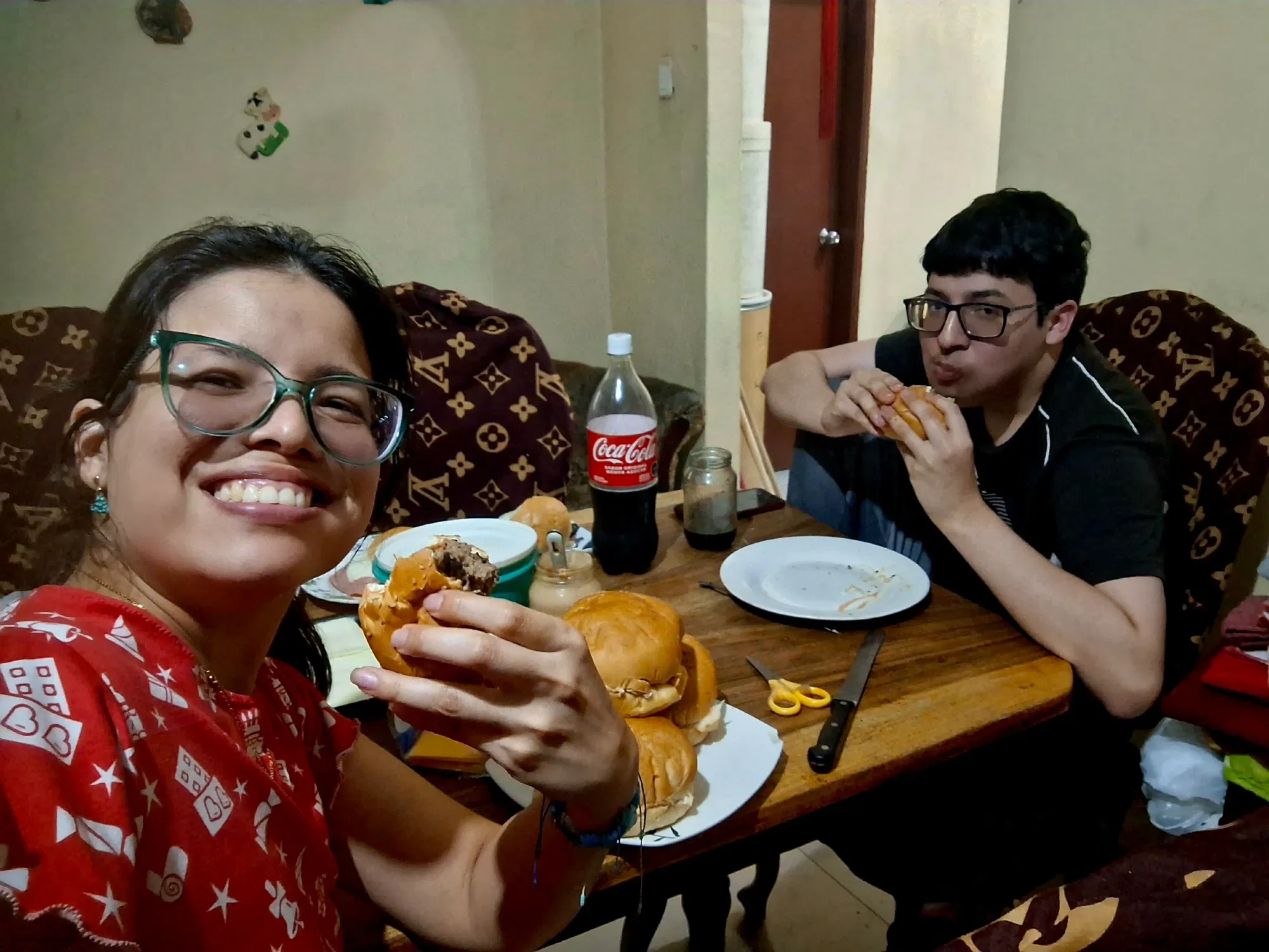Jl7KCpMdS1kgfVB2_20250719_190135.webp