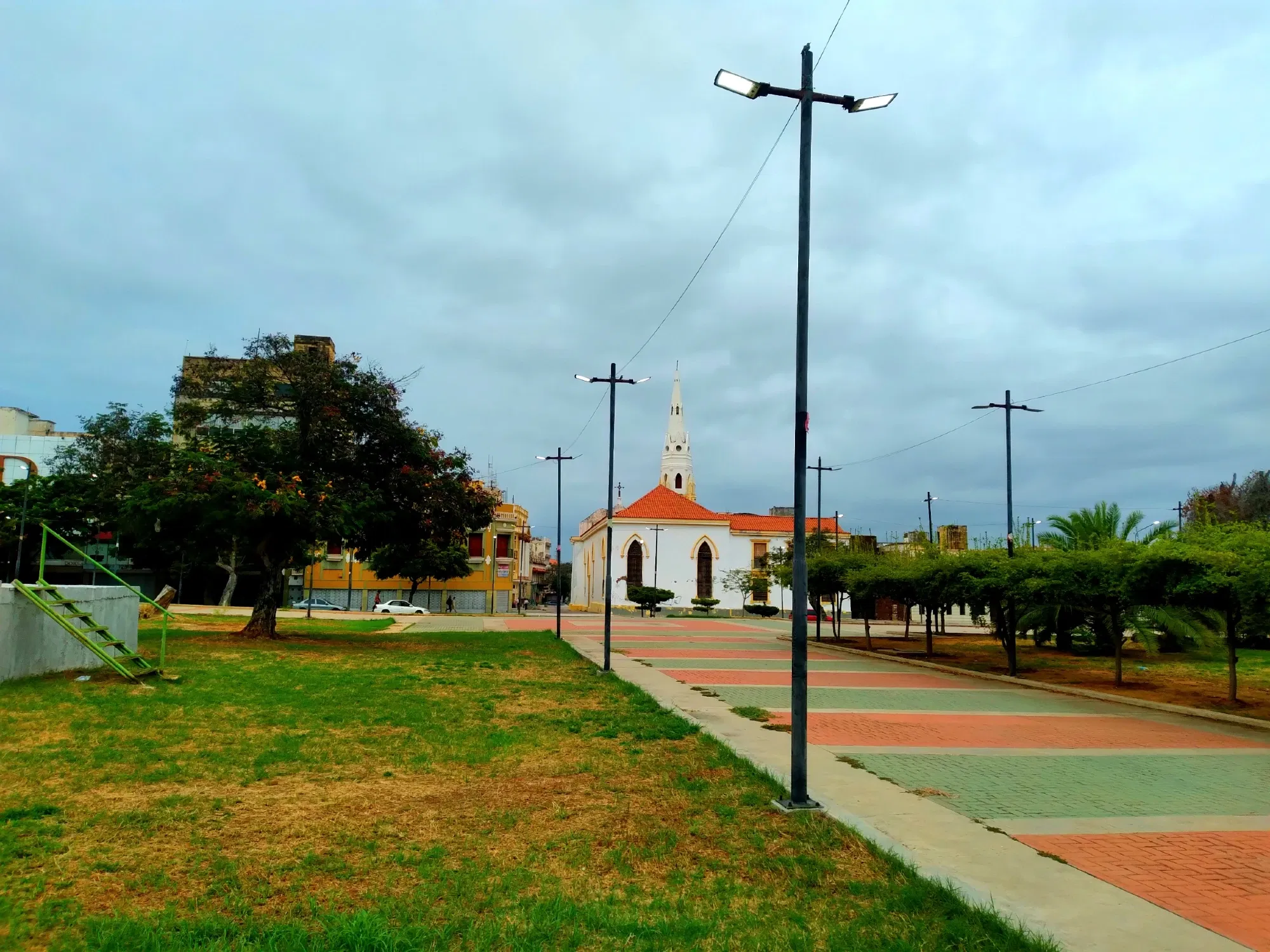 OBbQViAMBqj55iLq_20250430_085037.webp