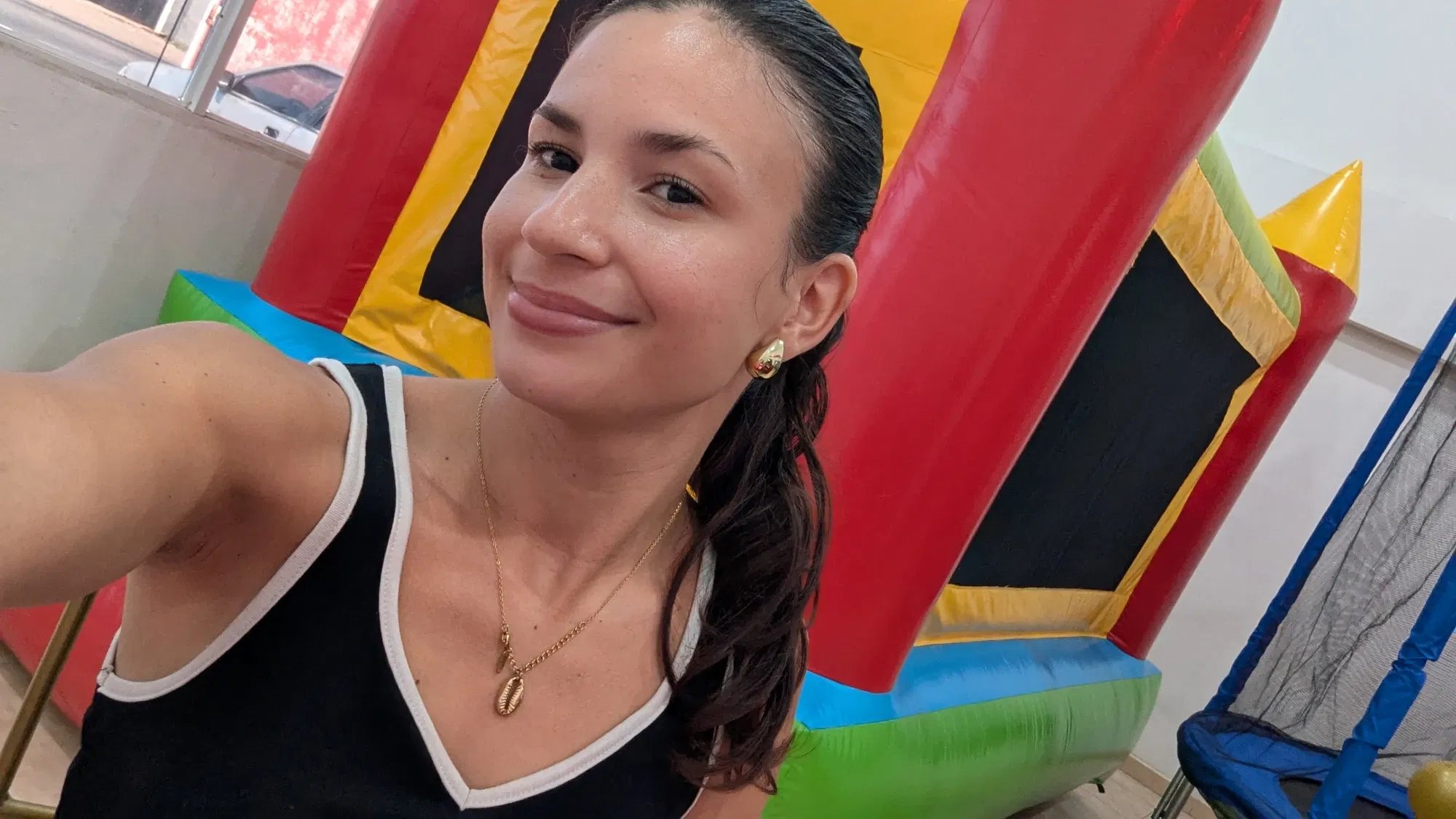 YfxJn4QizvZLAJ4A_5341.webp