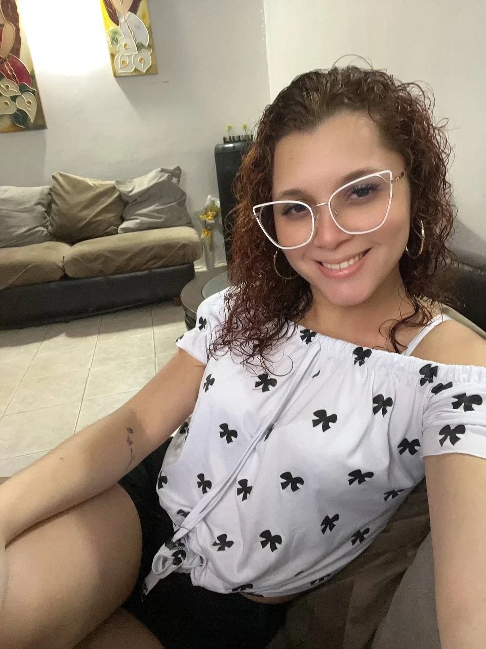 XcEzZZG6PfBKxkhD_1000711921.webp