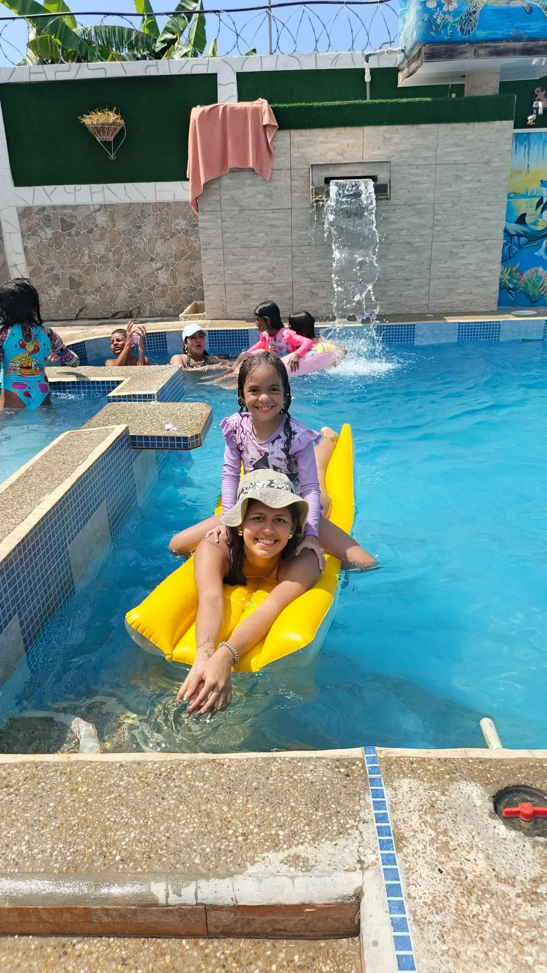 UFDt8GmTQMhbWB9f_1000486281.webp