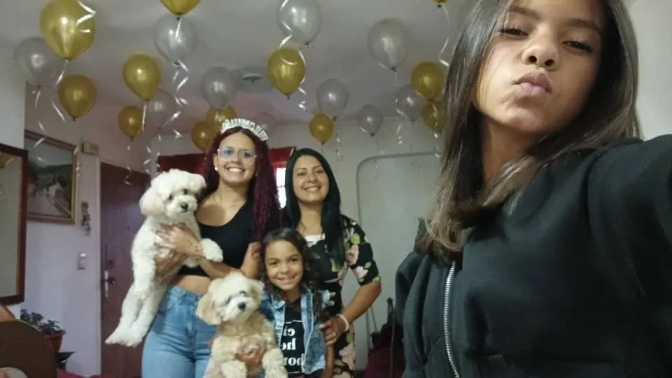 wFF2bonxzUGgTadp_re_2.webp