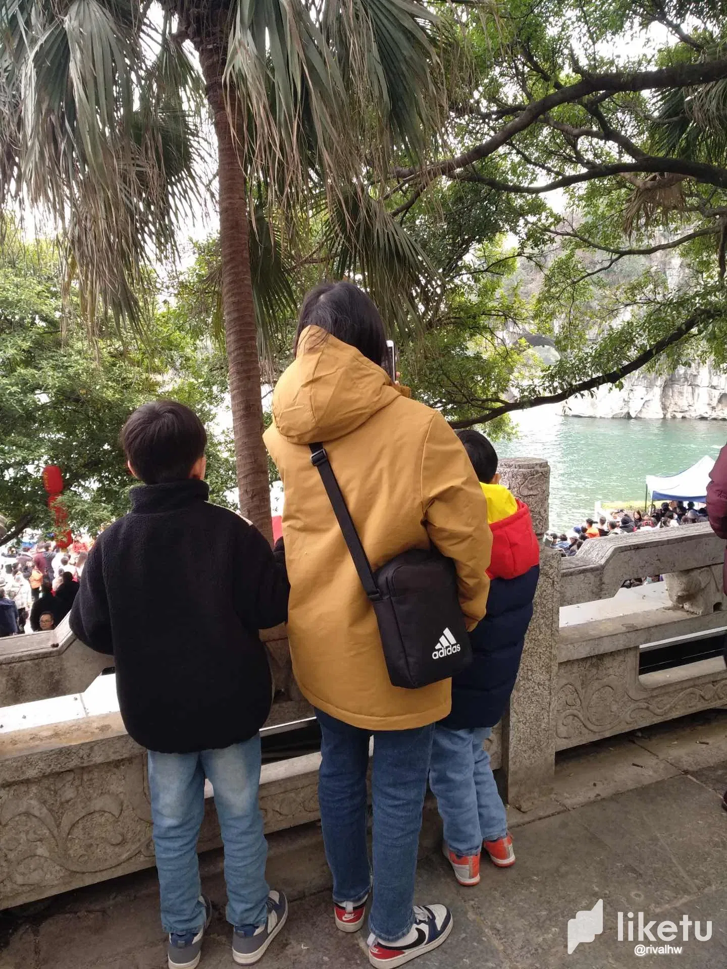 岁月催人老，人无少年时