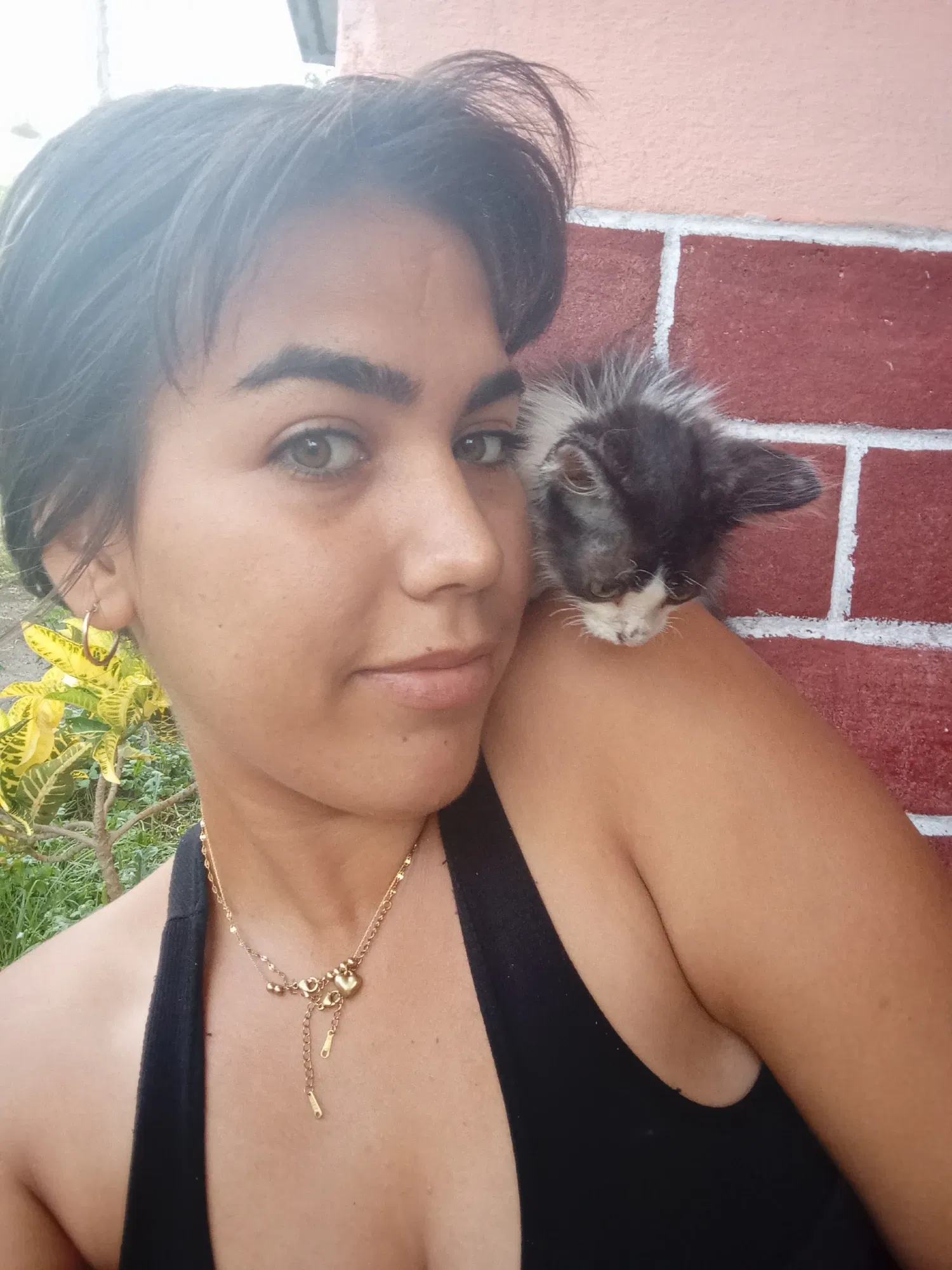 Con mi pequeño gatito