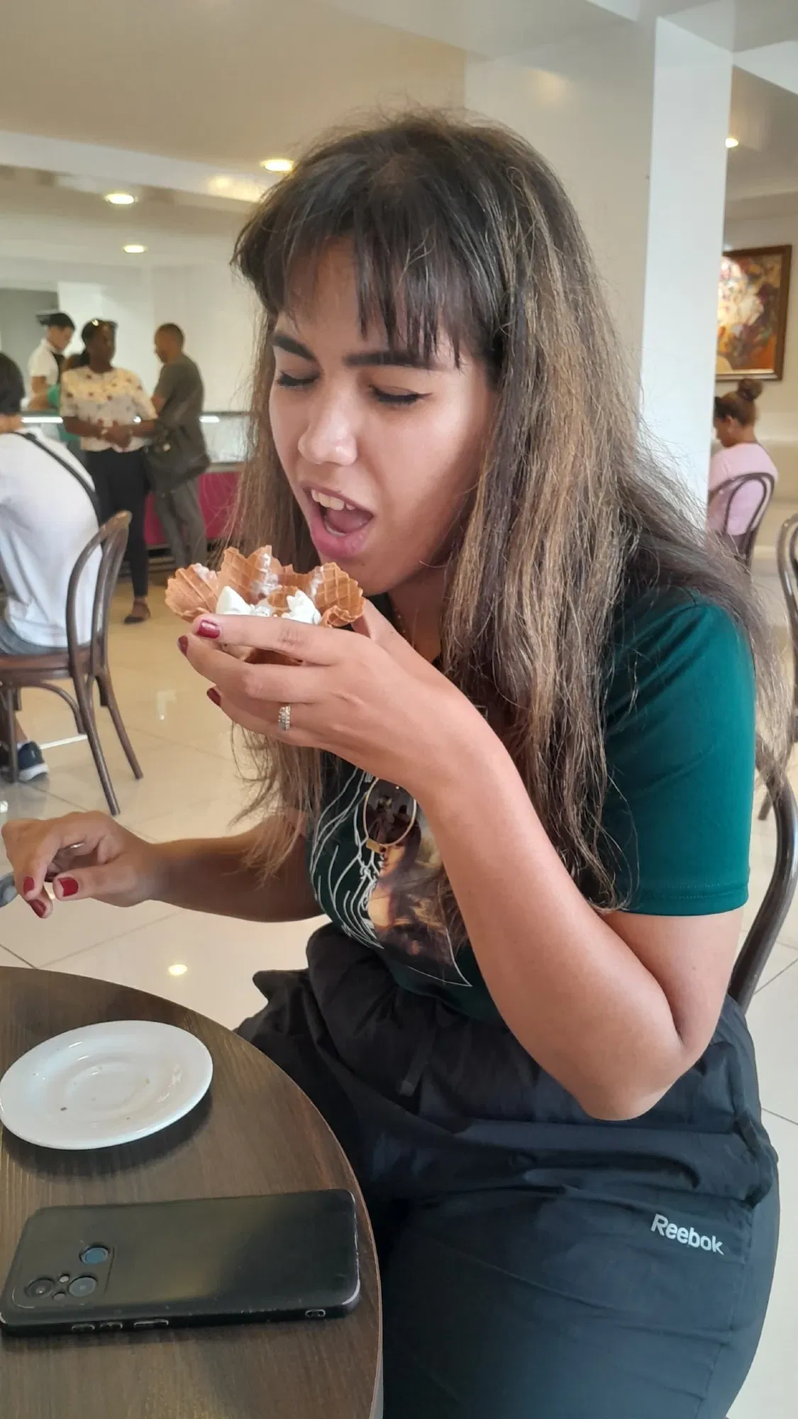 xpAzsAxq4YUukZVw_IMG-20250814-WA1133.webp