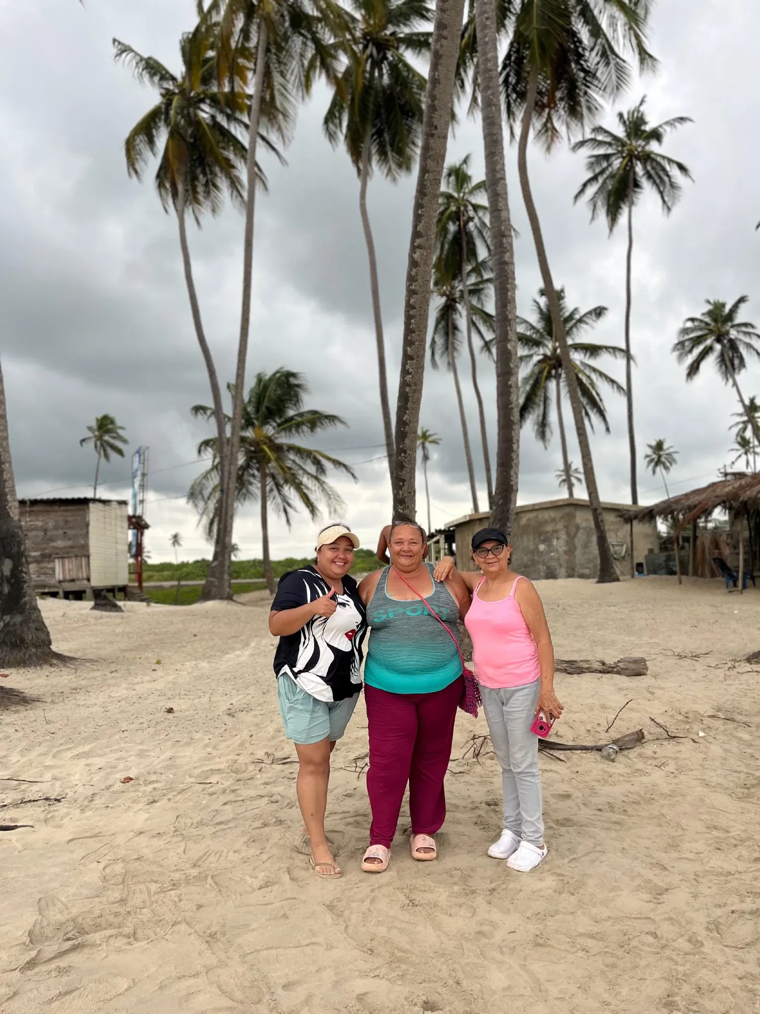 x9Jaqqsn…
Payout: 0.000 HBDSome photos on the beach
2025-09-19 18:50<liketuimages> <center> ![7vuW9fm3YNHB99O7_1000049469.webp