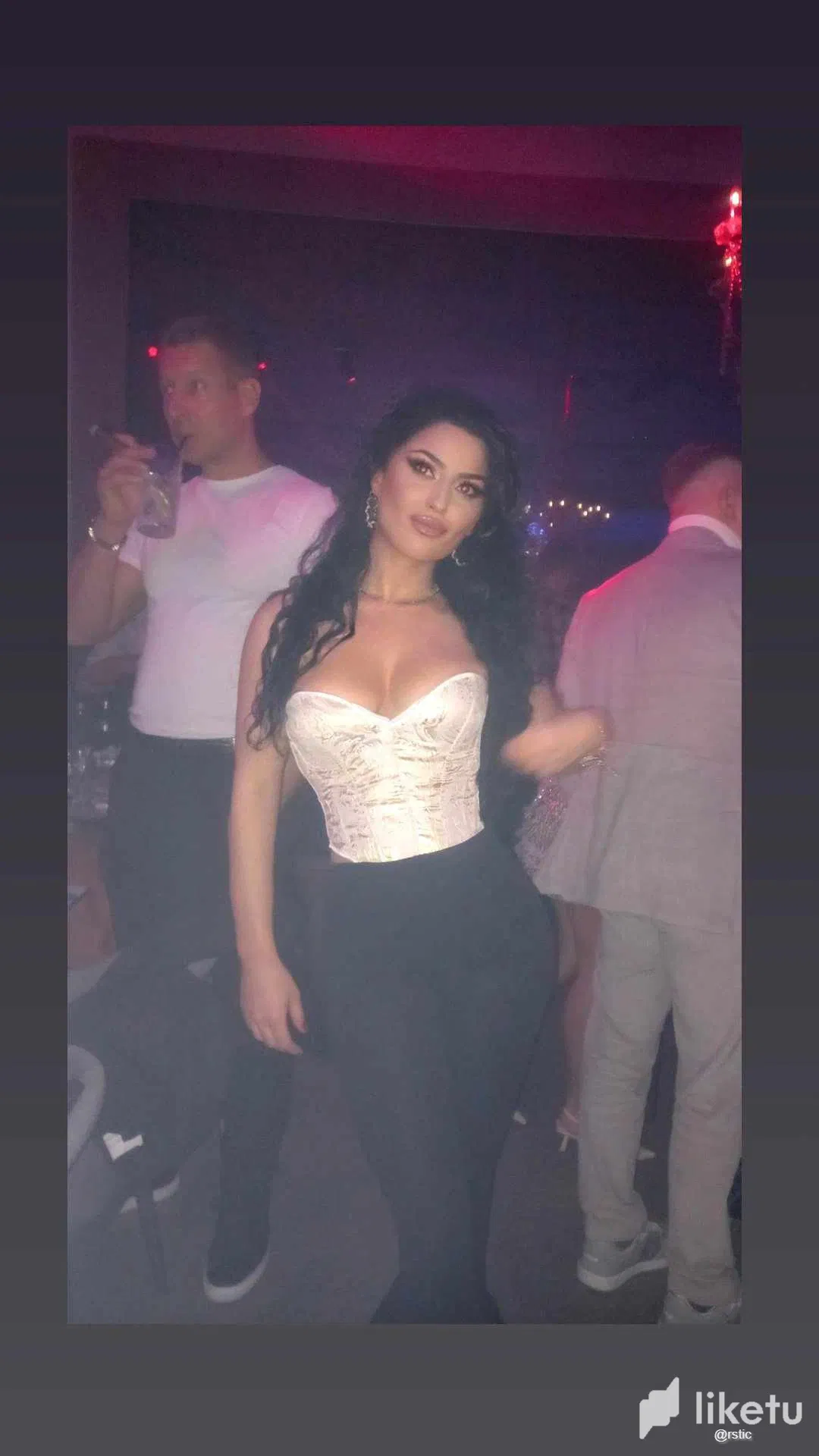 n7TvQjrM6OBx381r_480978168_3956705327935957_4775482582519590434_n.webp