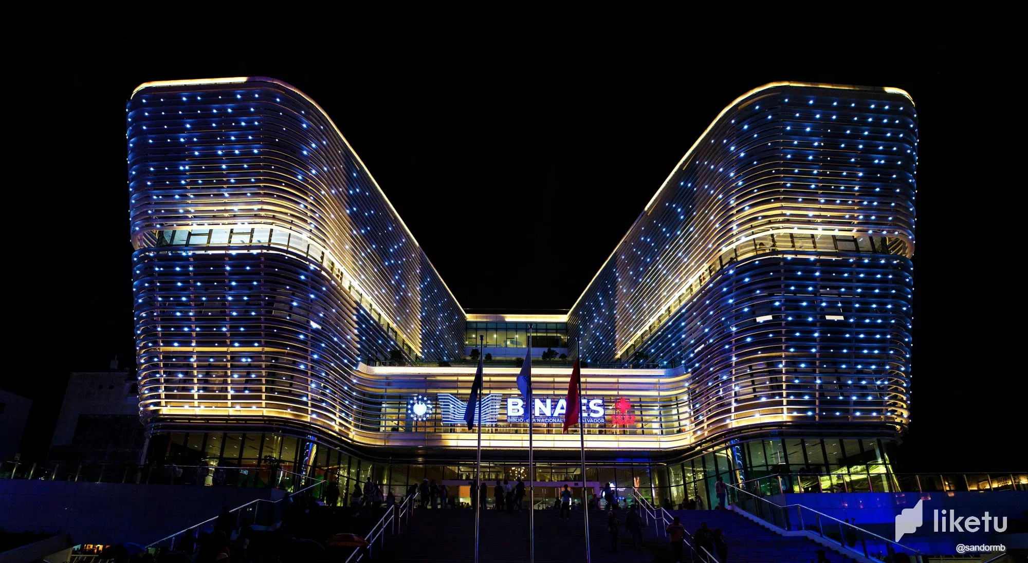 Z9ti5F2xInUH2etz_Untitled_Panorama-6.webp