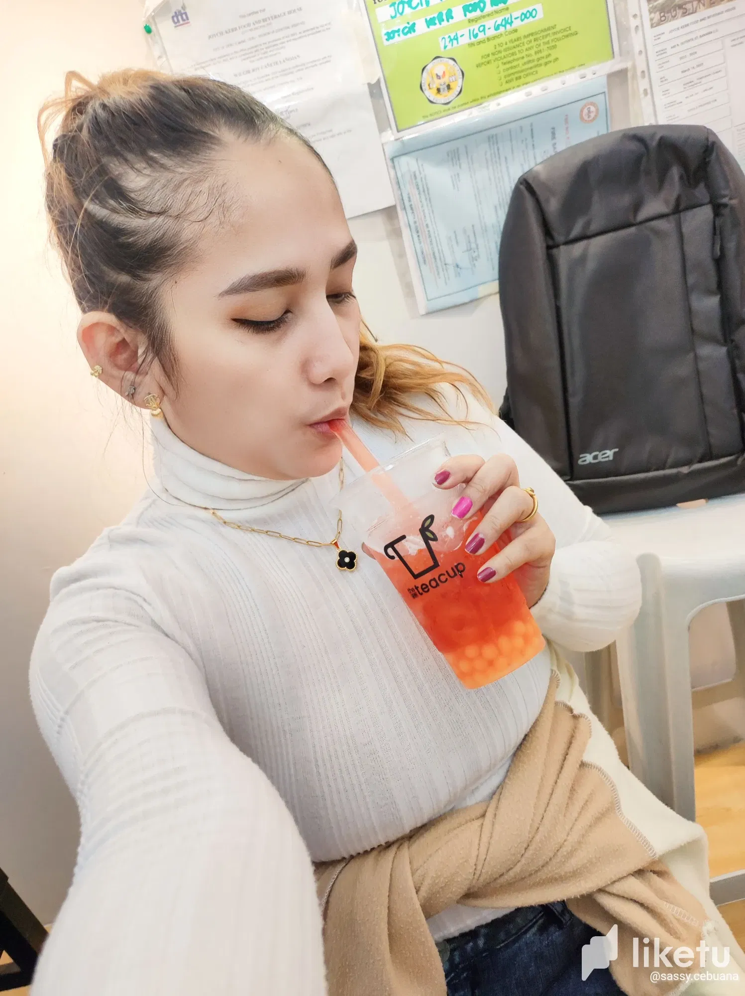 clkjtxk6300at8cszd1ayfe2s_1690369817556.webp