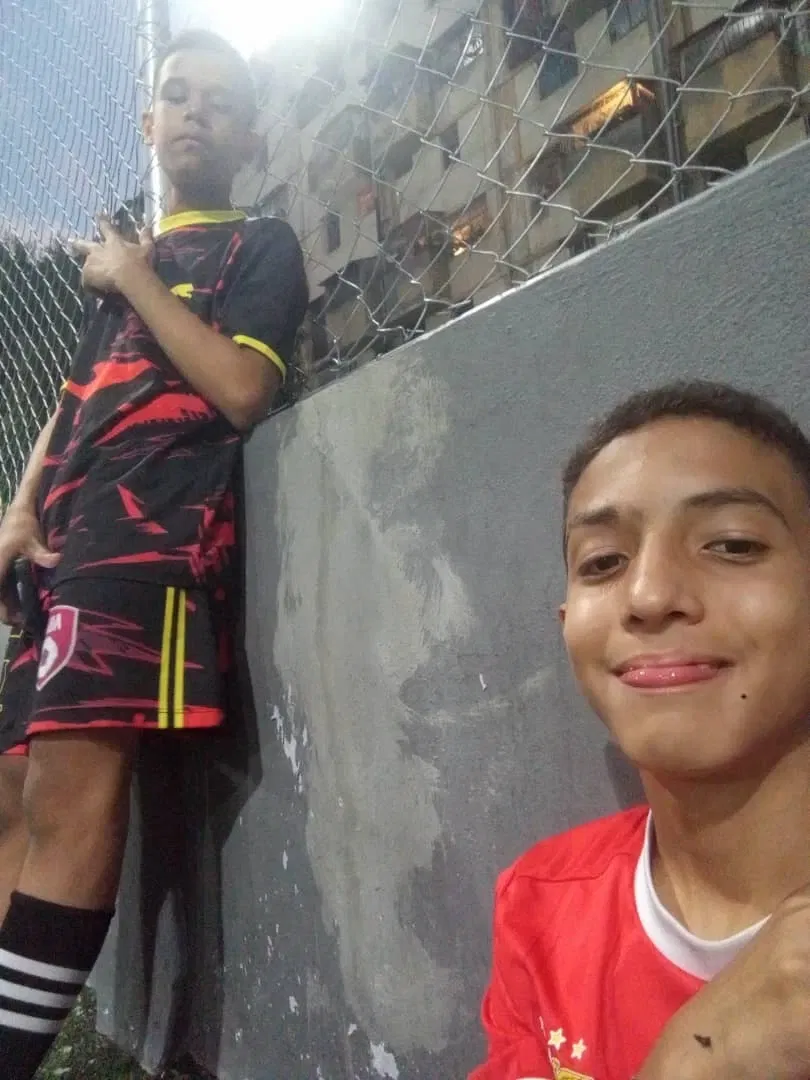 pRNCZi88kzGpQaNJ_1000367981.webp
