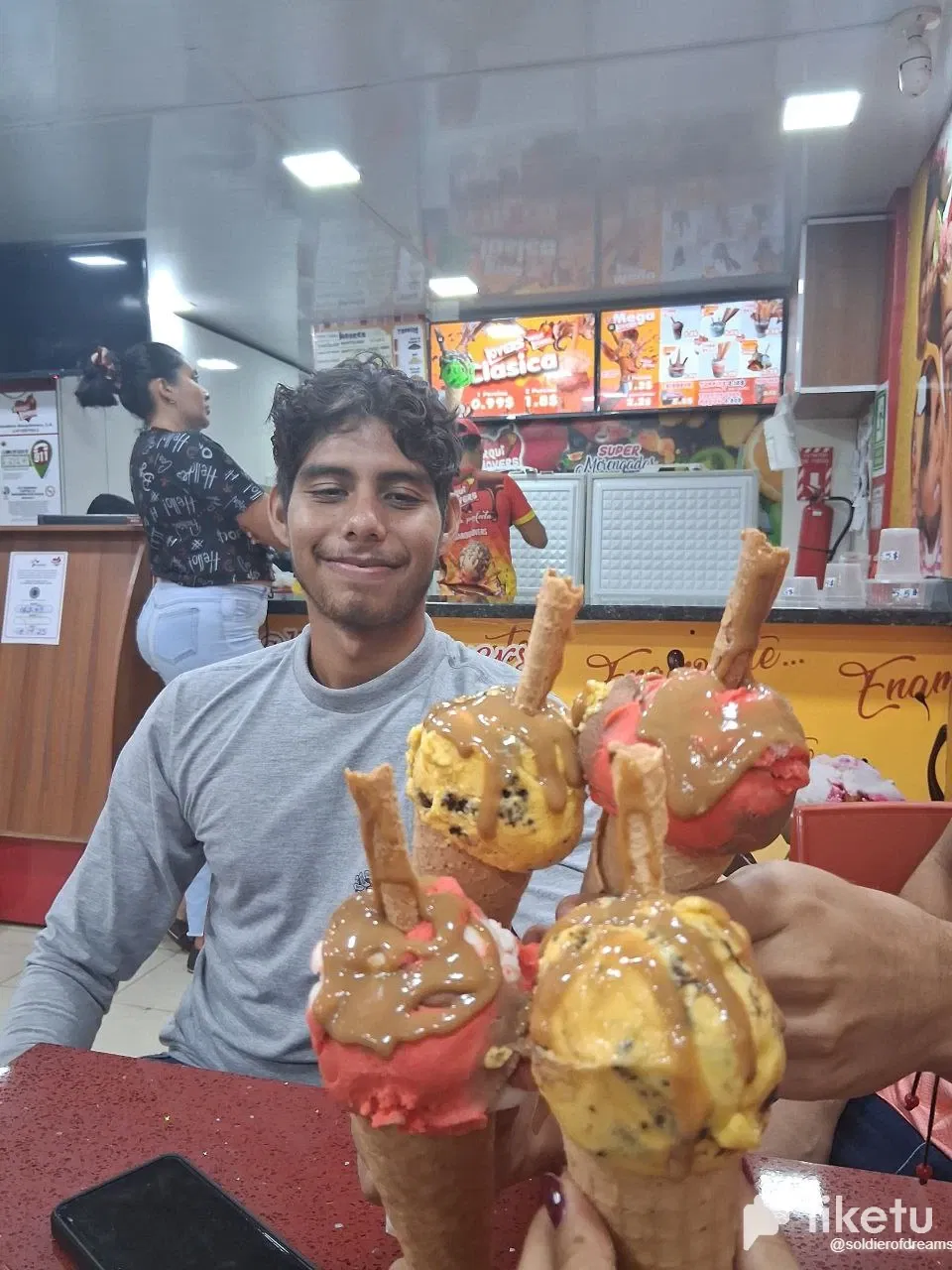 Au7ix3lStMbOV2YL_photo_6_2025-09-25_19-47-00.webp