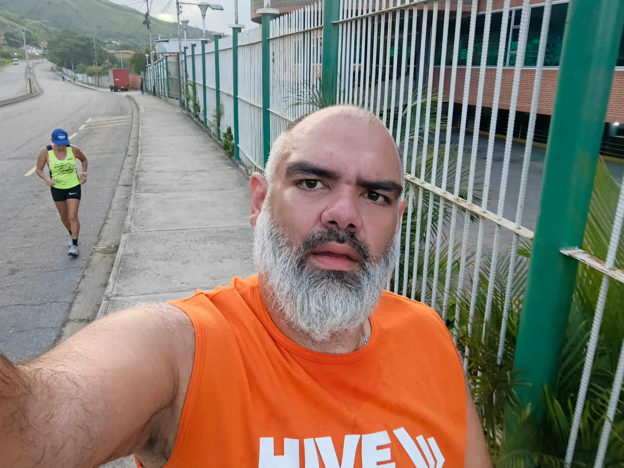 DF0g9IyiUXrRLhii_1000173302.webp