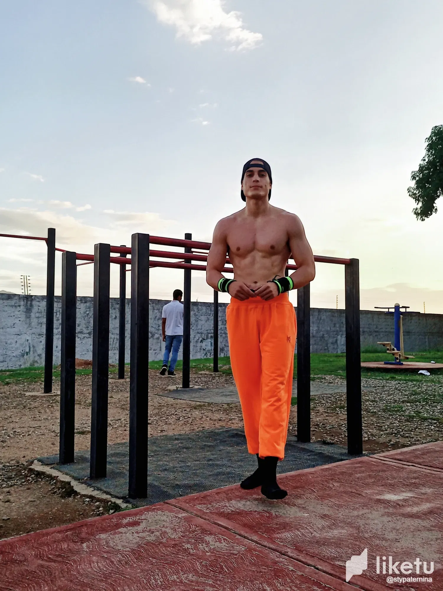 Nk052ET5g8pj2eH3_retouch_2024060818524453.webp