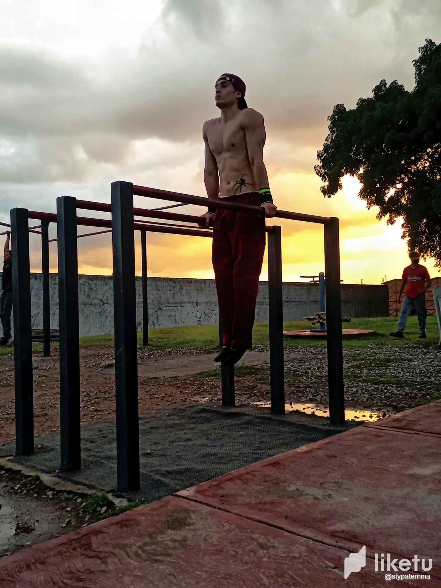 dPgf2DCtCPlSni4i_retouch_2024070319223002.webp