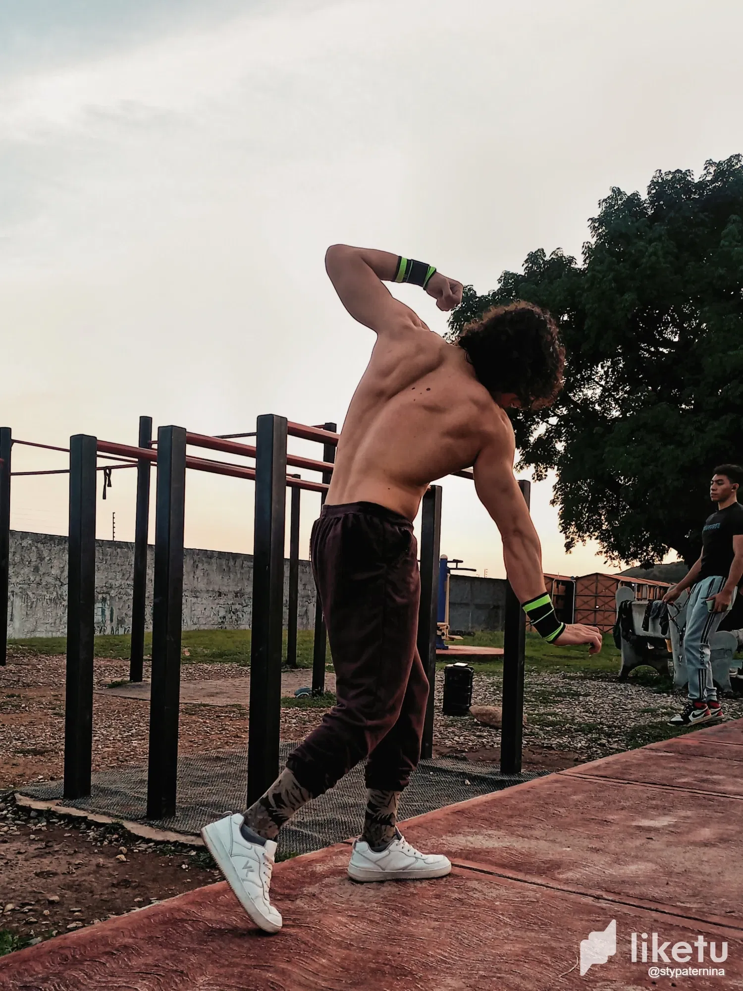 x18jjywIigdZUtWk_retouch_2024070523372558.webp