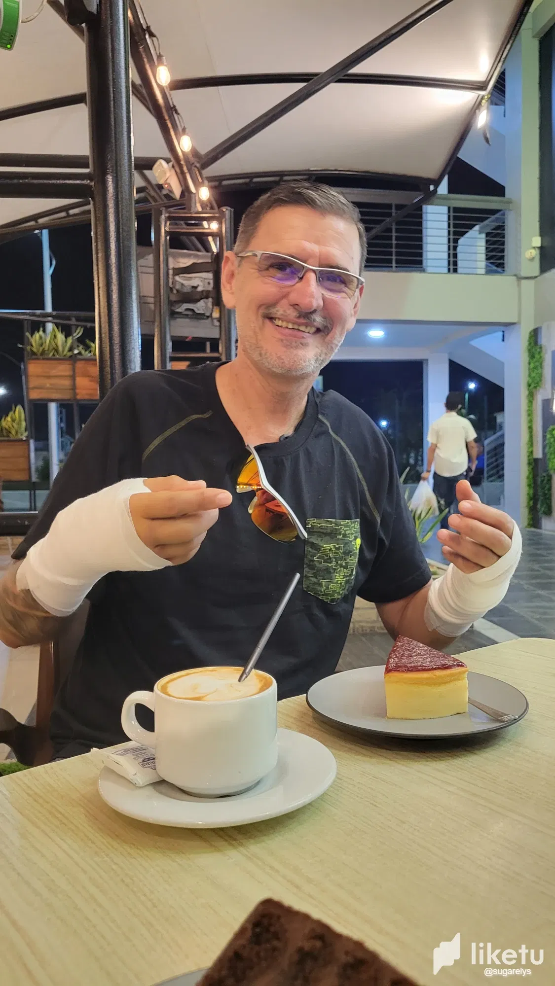 CPLjjxhgcJkSM3uS_20250926_190120.webp