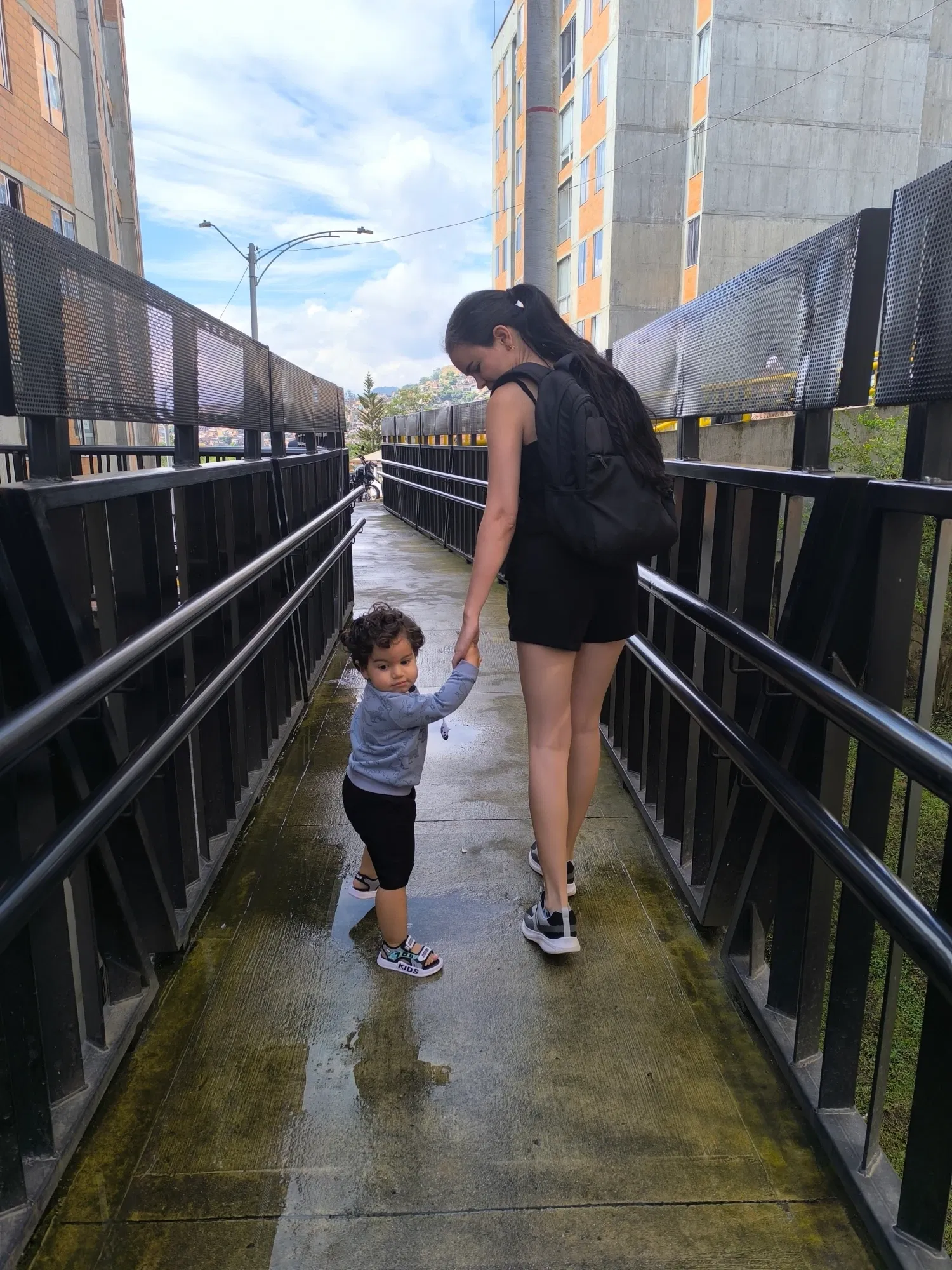 1TFSWXlogbvnTIhj_1000070801.webp