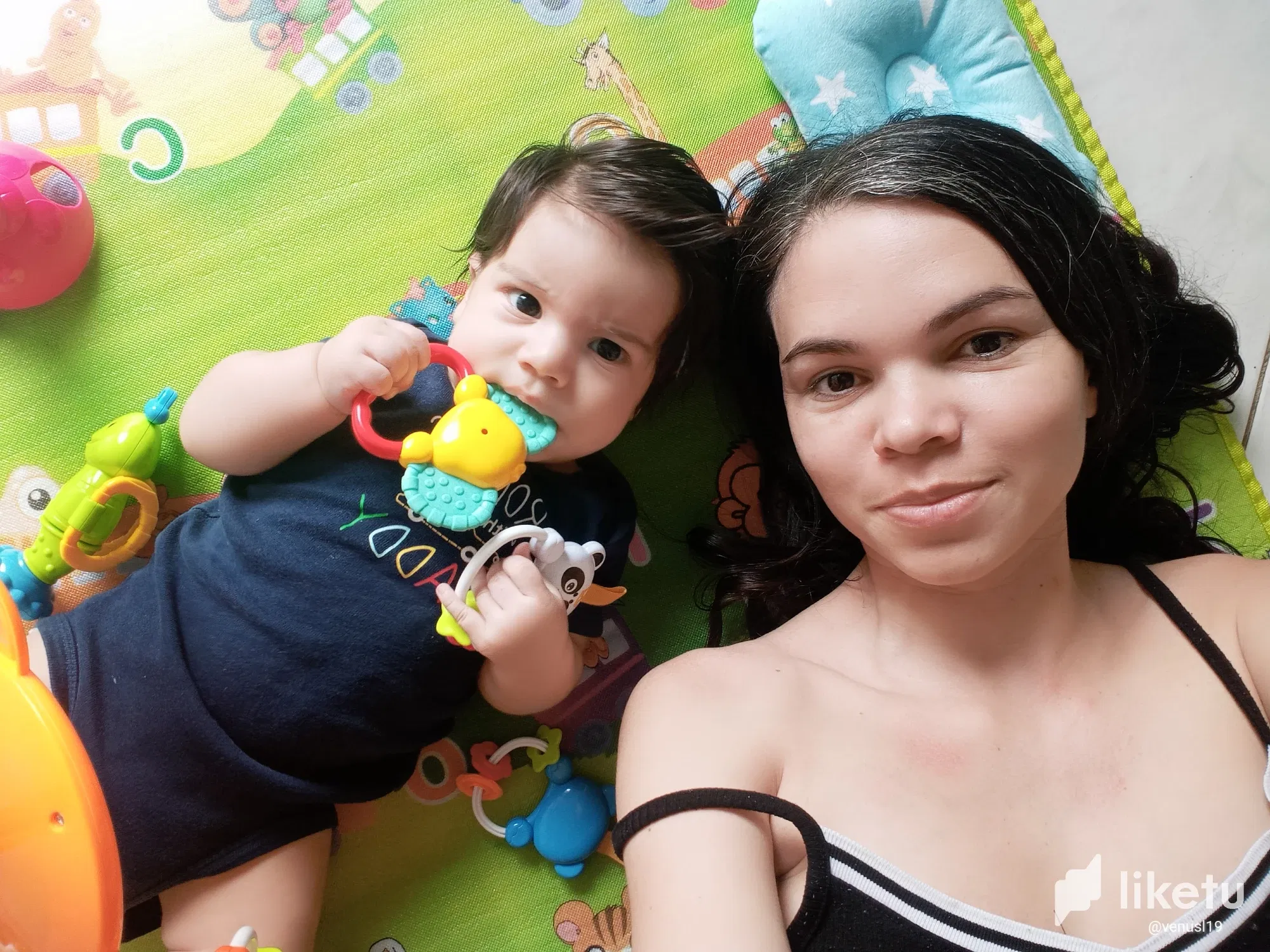 Trasnochados: bebé con cólicos 😞🥱/late nights: baby with colic  /ESP-ENG 