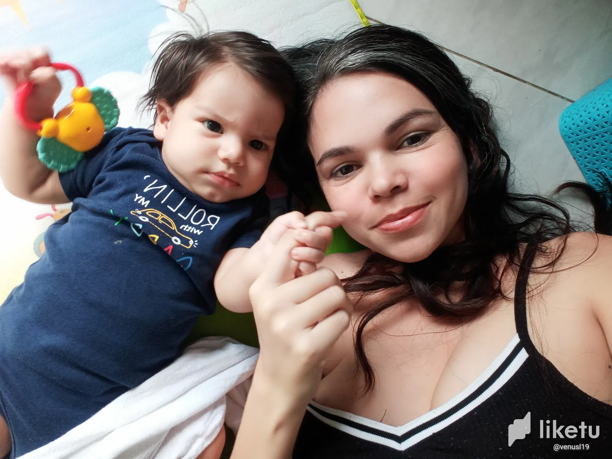 Trasnochados: bebé con cólicos 😞🥱/late nights: baby with colic  /ESP-ENG 