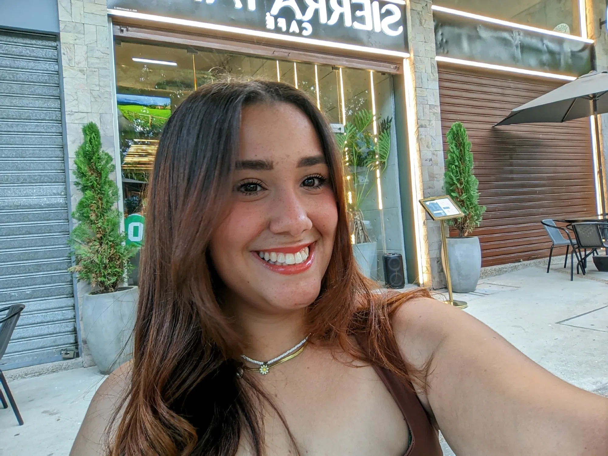 3Vwwmvrxuq1NYjEc_AGC_20250810_181431667.webp