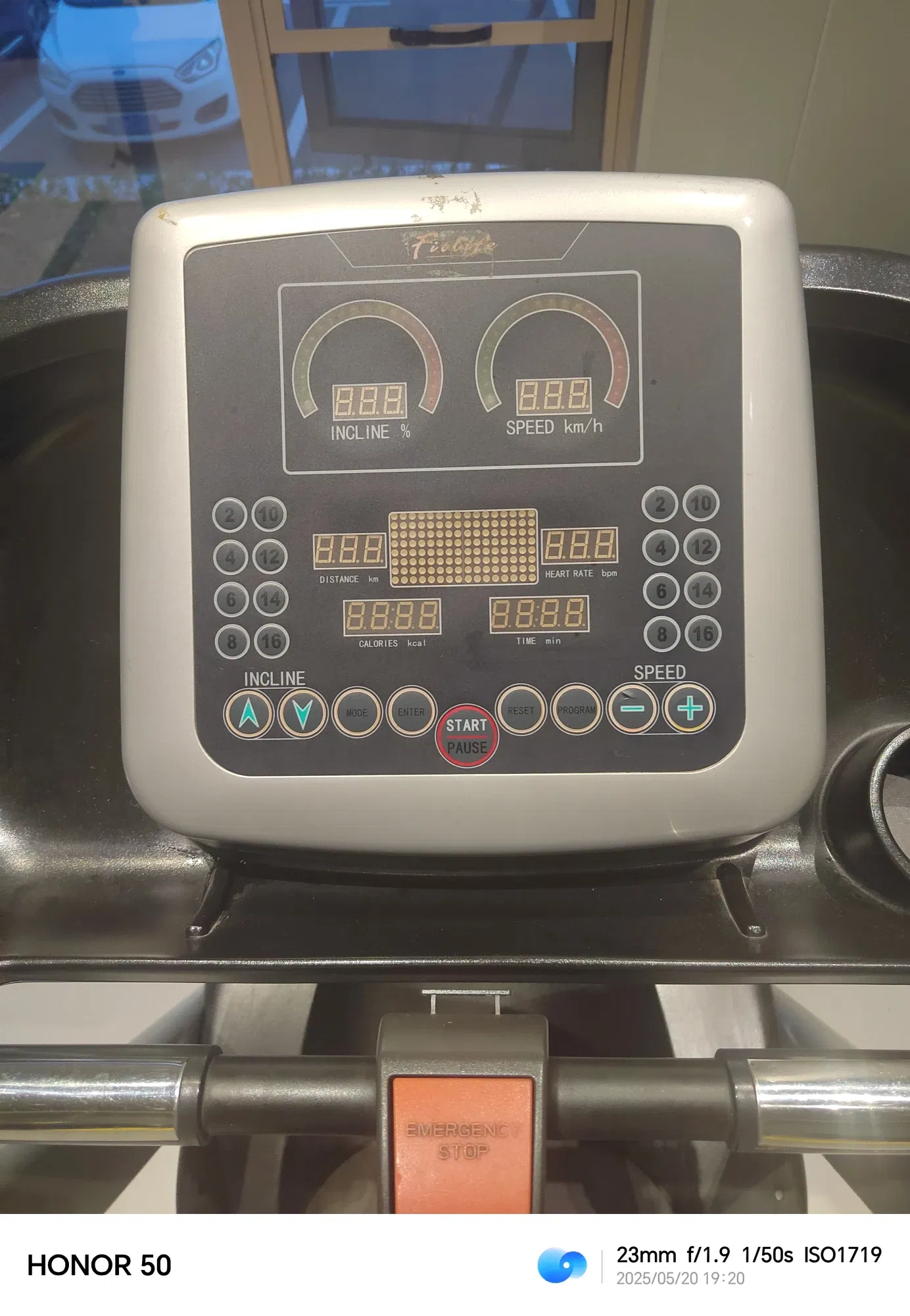 健身是男人最好的“医美”