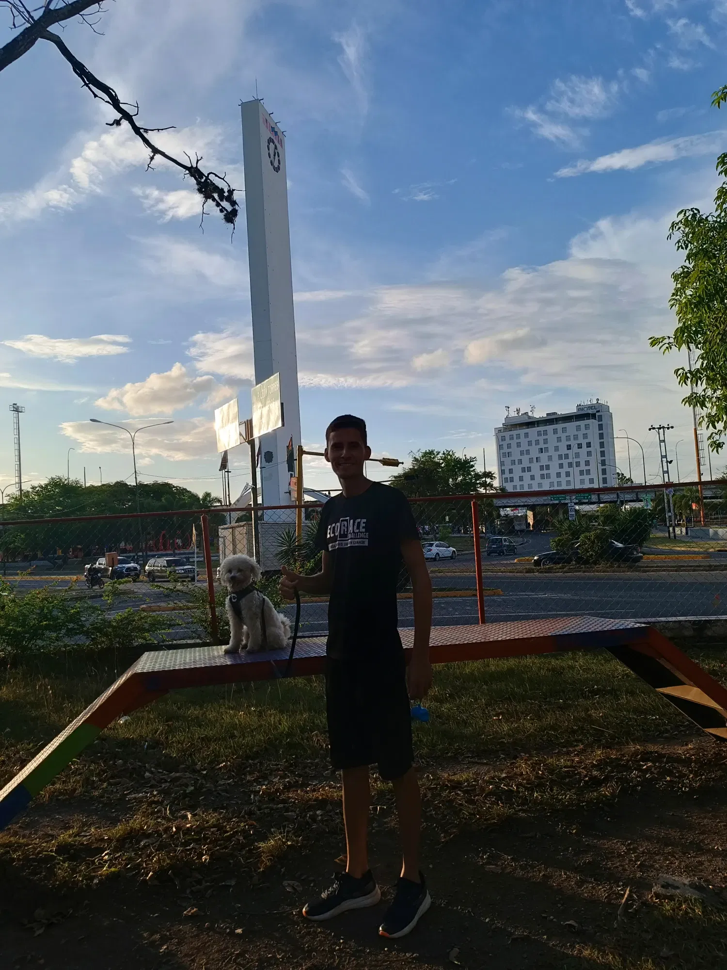 6cTi3nVeOnyZQXP0_1000617294.webp