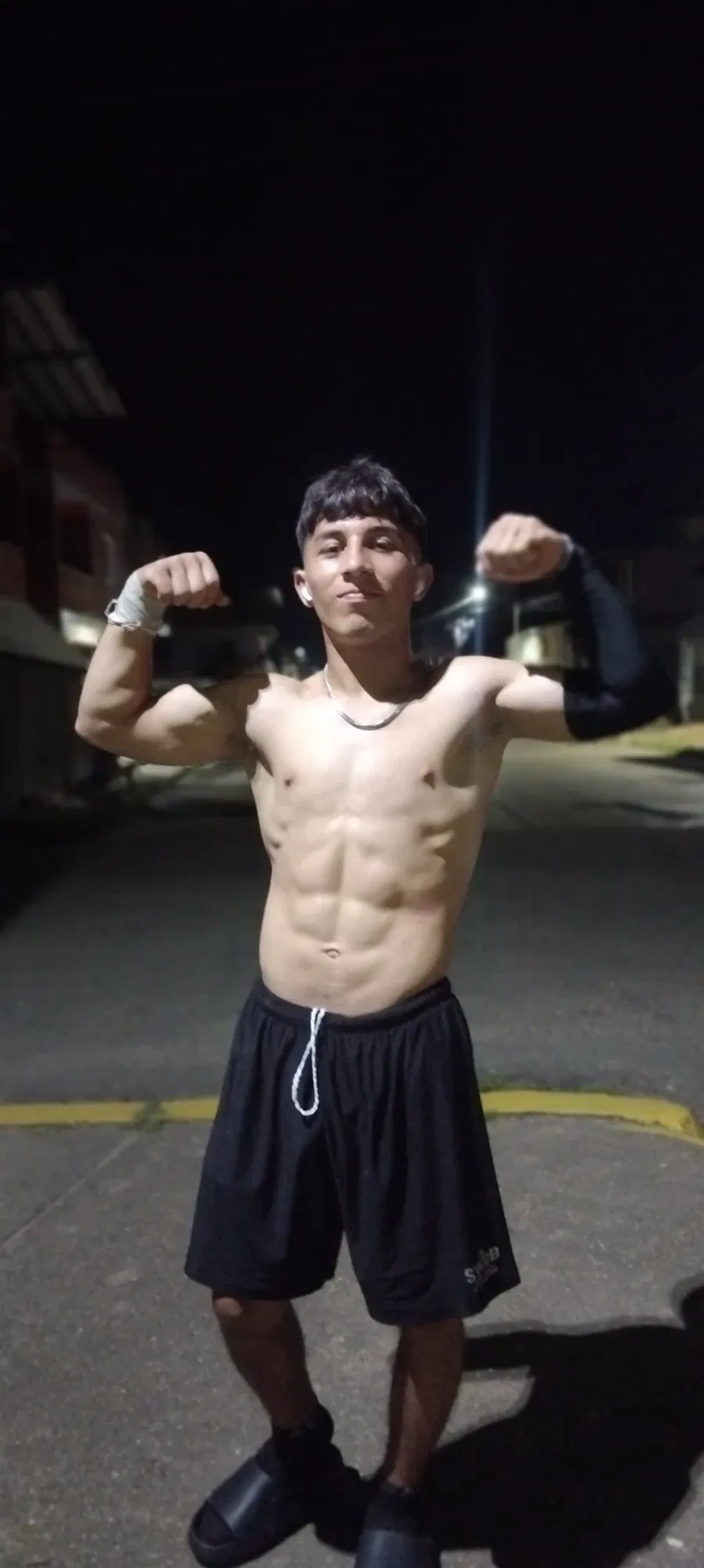 N90LFADCLpyzUX5m_1000151784.webp