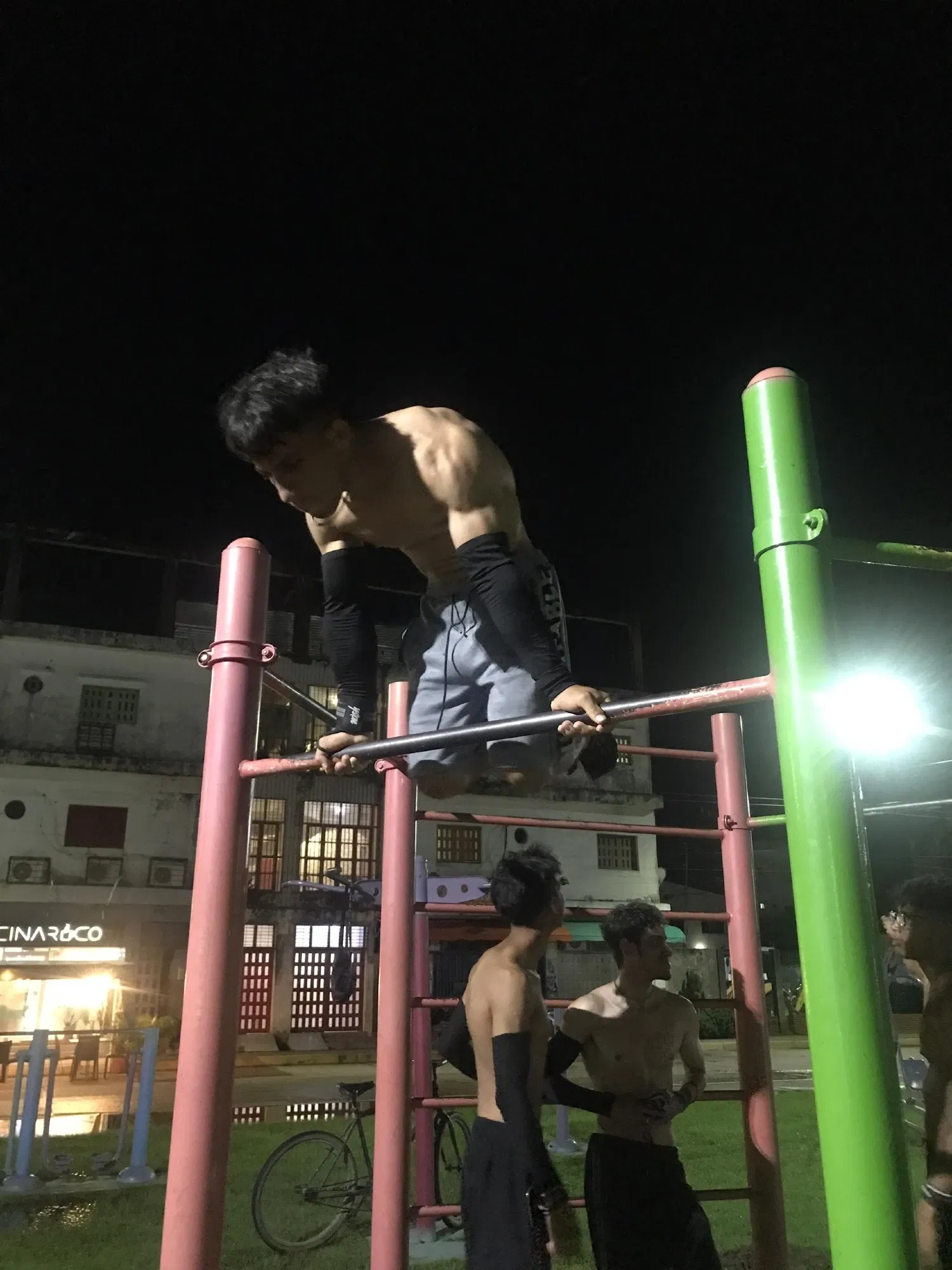 XjhBToSUnsB5tAyZ_1000133117.webp
