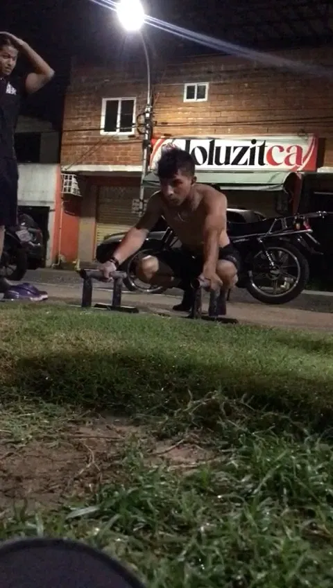 aPYX54jmZrkMVdKm_1000090890.webp