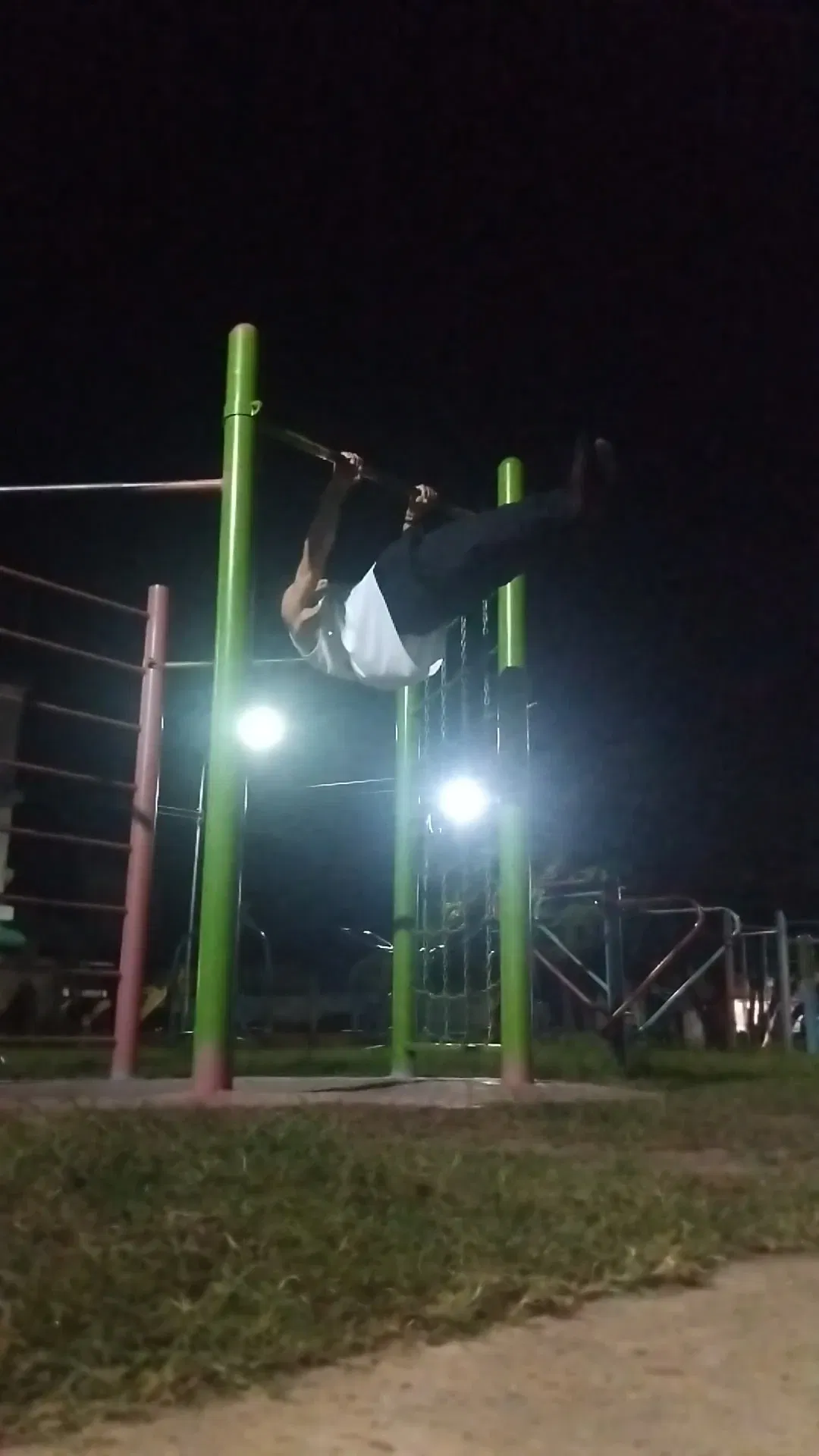 q2jFhxw0bbpGVO4y_1000140090.webp