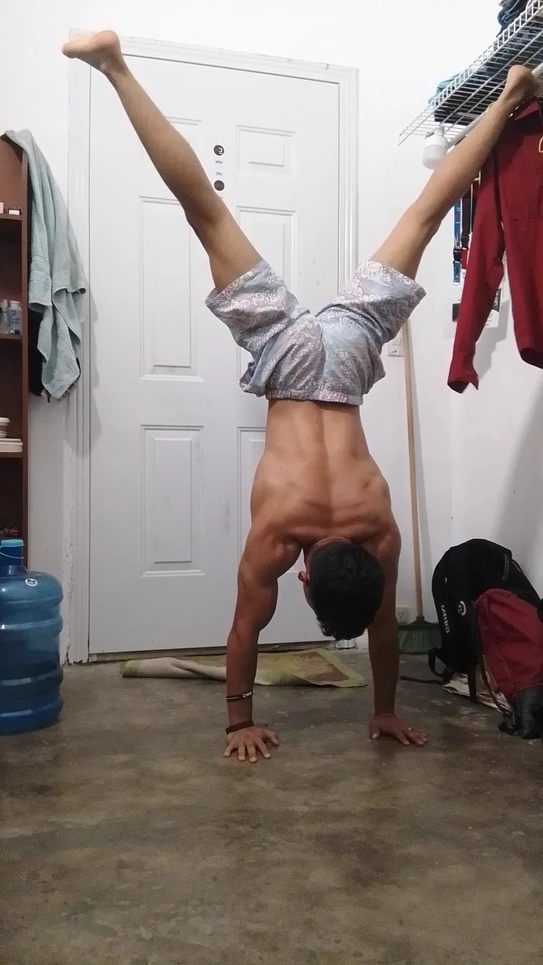 SlbCDeMFCMD3tnz4_VID_20250419_232812_exported_78364.webp