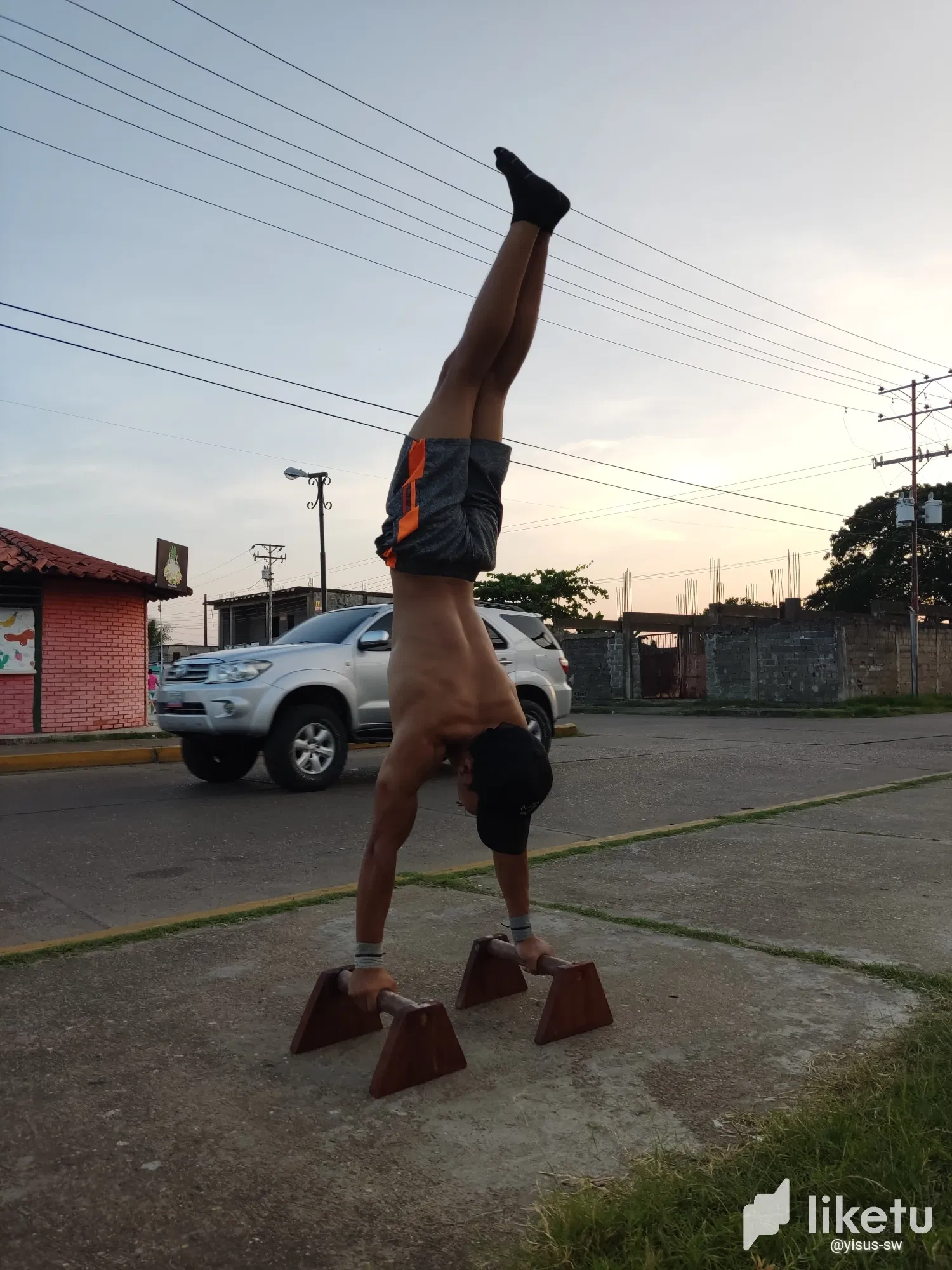 clmyd6t5x03lm7xszbrm65cyh_IMG_20230920_181710.webp