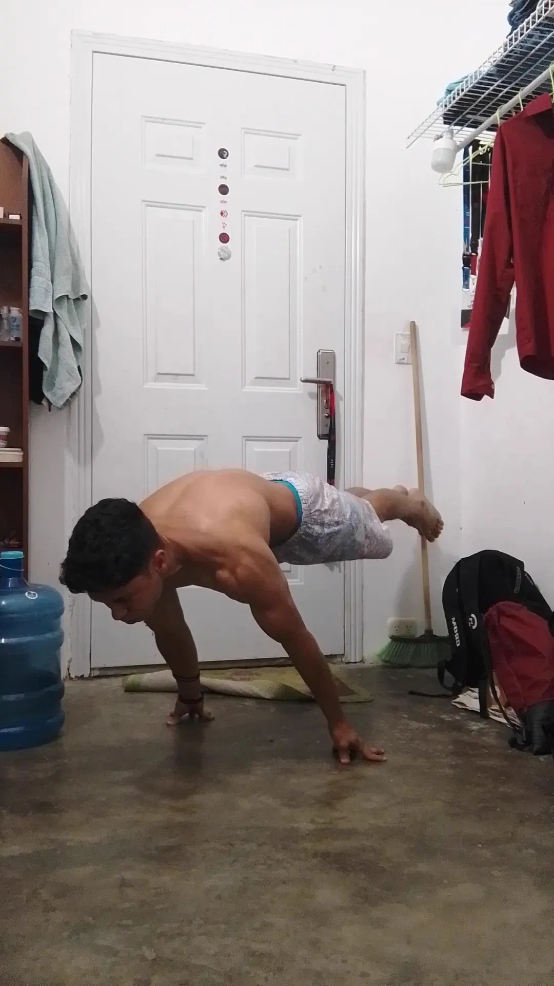 ePjq1b5OBUm7TPdg_VID_20250419_232812_exported_53517.webp
