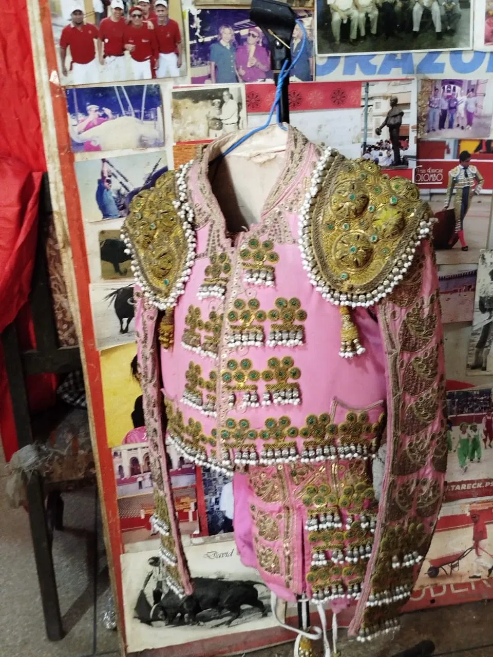 [ESP-ING] Bullfighters' Memorial Museum