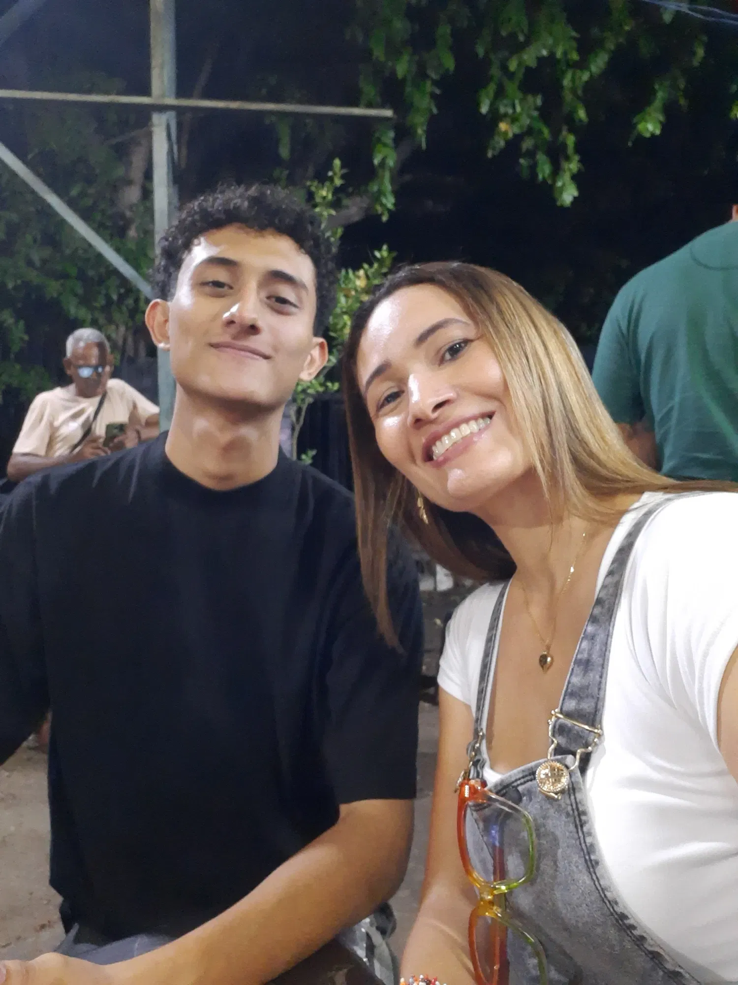 RgDh7uqSVqELYLjT_20250530_222720.webp