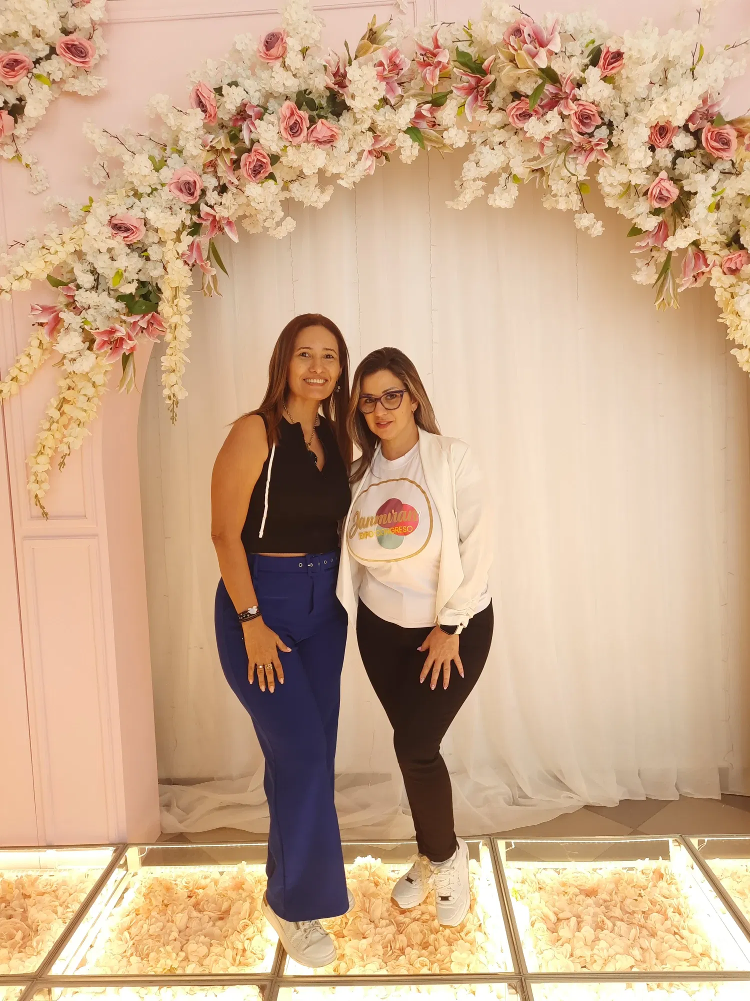r8NFTpe6CKROSBYv_20250919_122554.webp