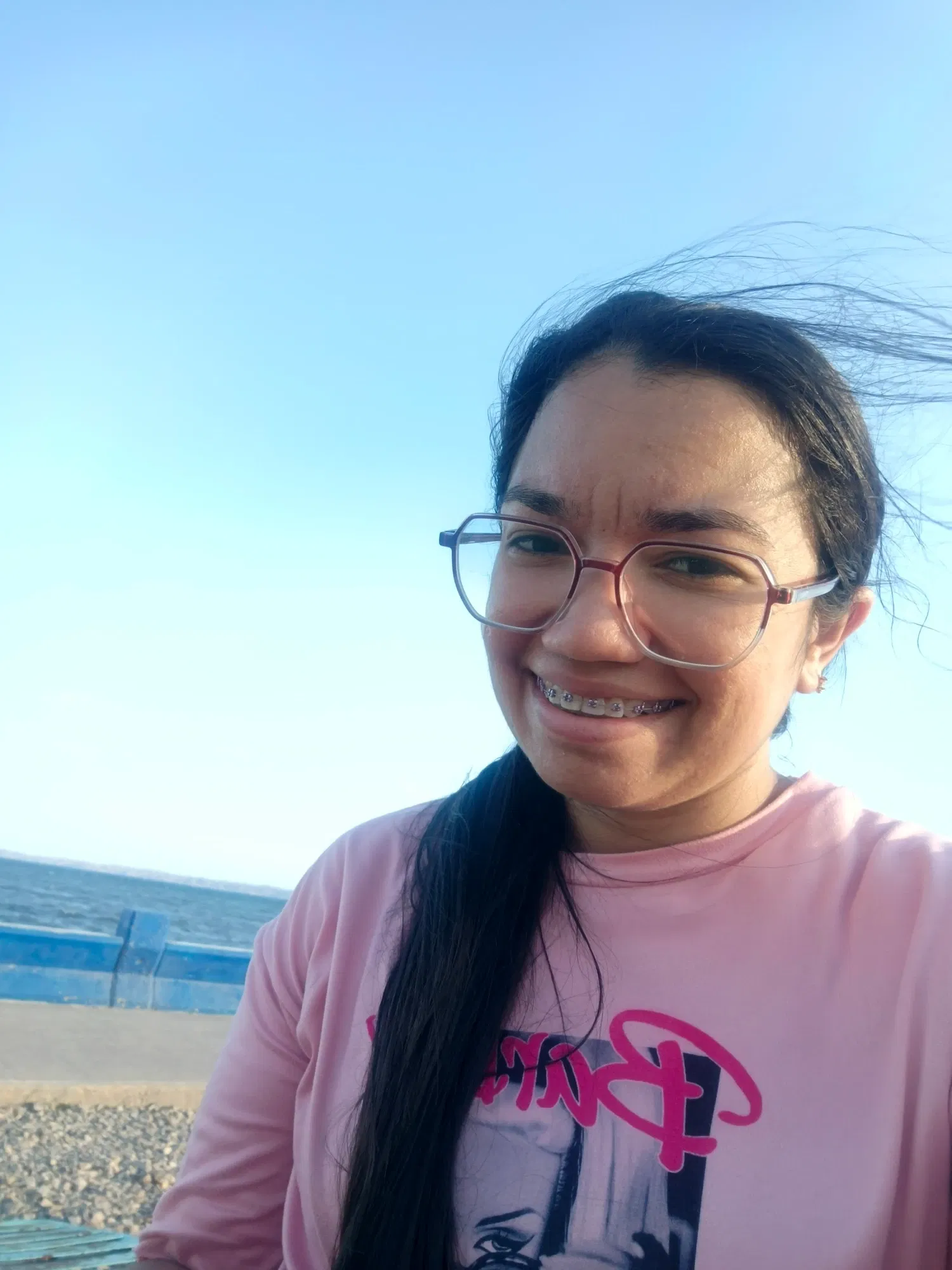 ziKSq5nrQ1LxNvz7_1001040725.webp