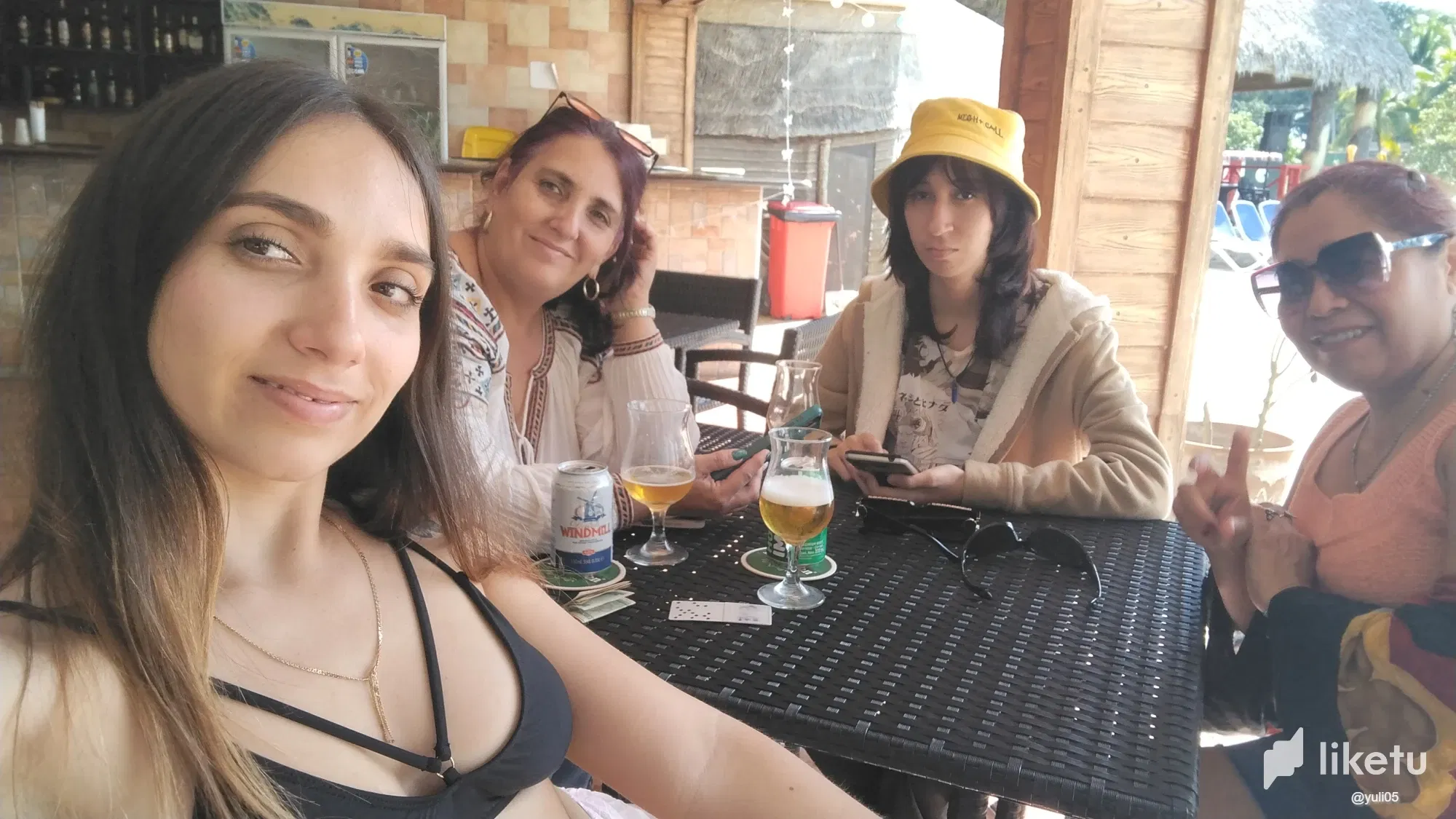 Tiempo de calidad con mamá y tía /Quality Time with Mom and Aunt ESP-ENG