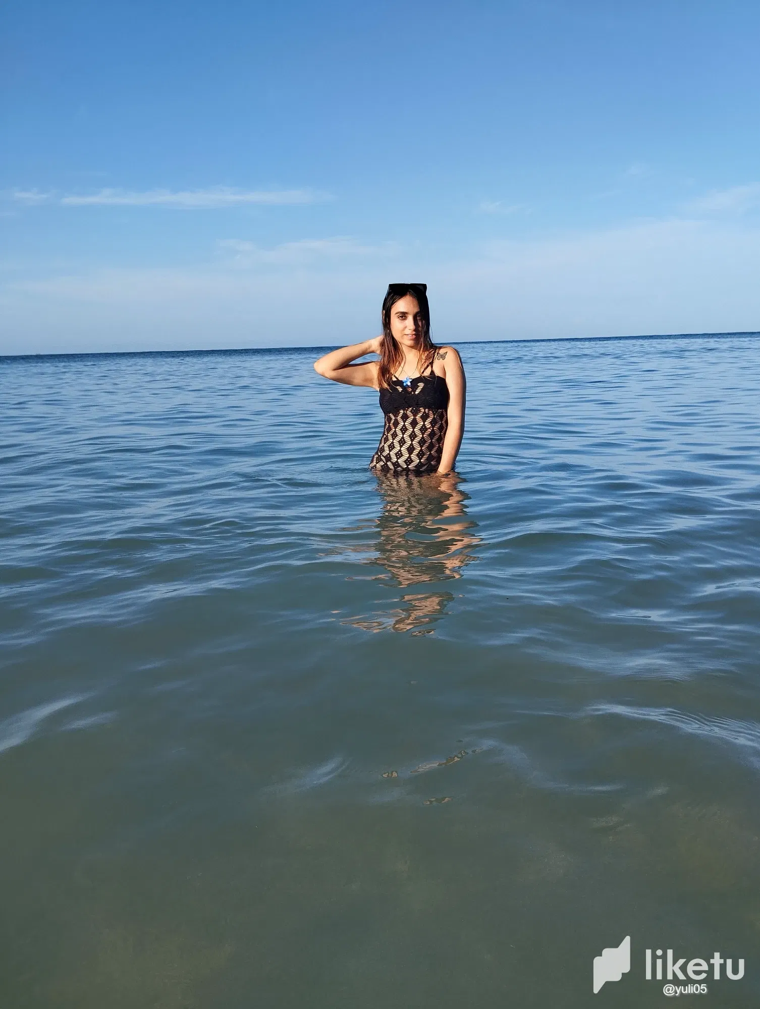 Viernes de playa y buena vibra  / Friday Vibes at the Beach ESP-ENG