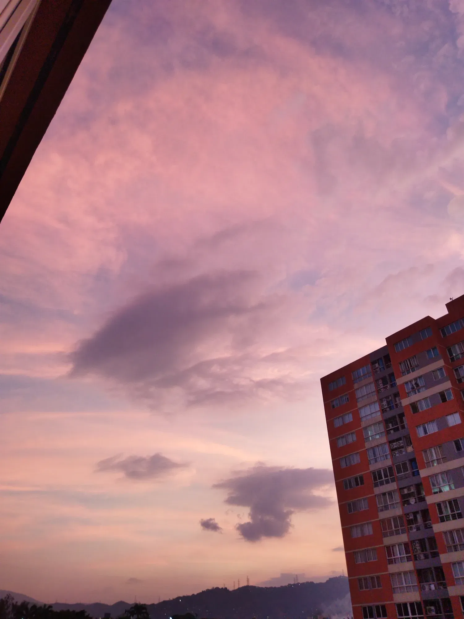 xX16LtQPfIwkWjAV_IMG_20250418_014106.webp
