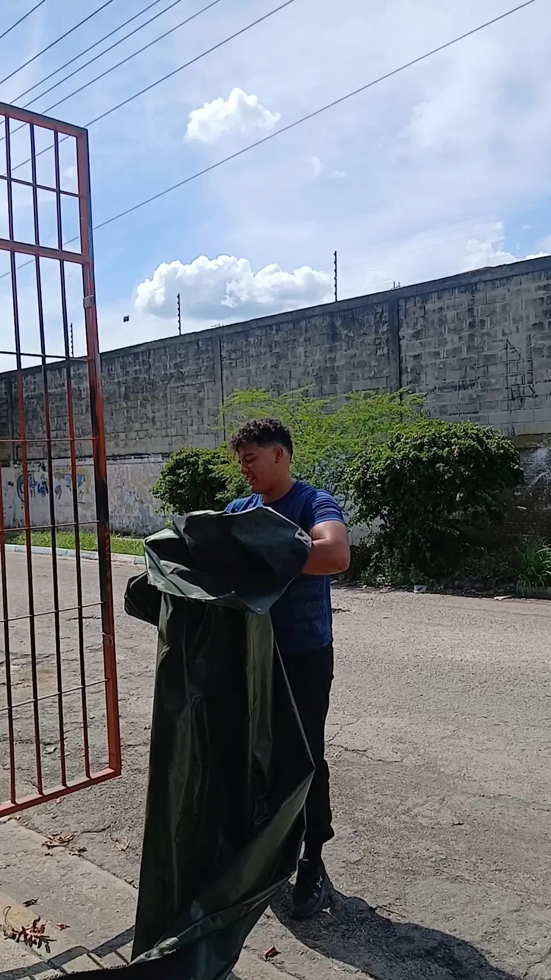 prOVtwXPiBHiVxjX_1000567428.webp