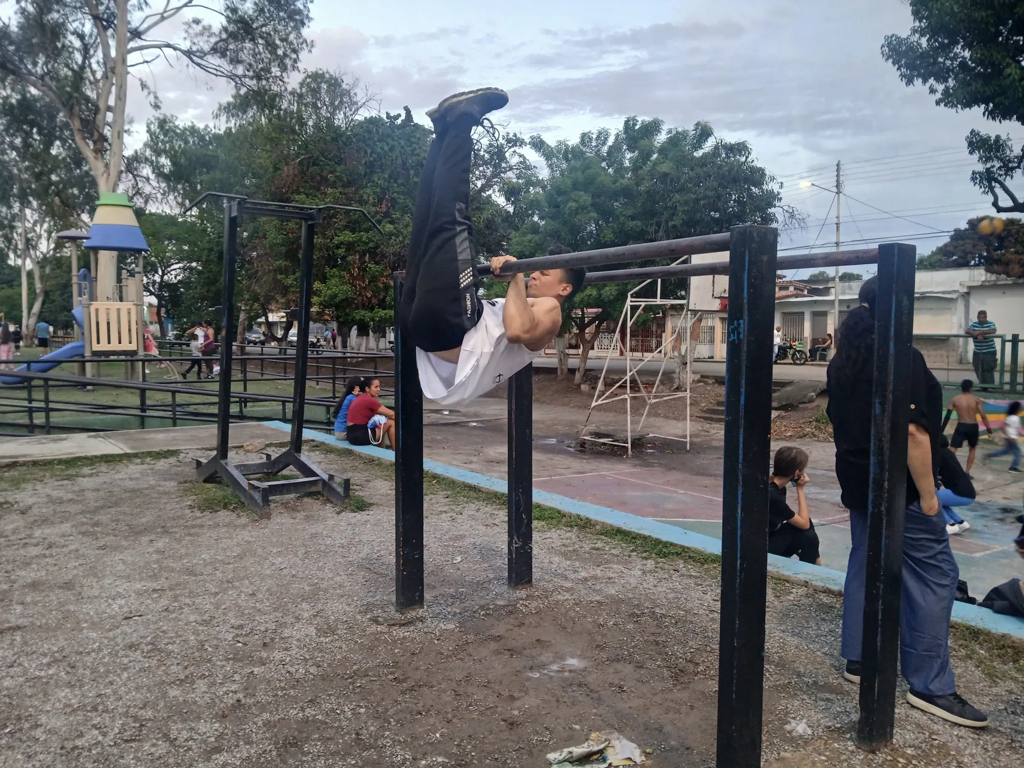 qtzM6sS4K5MZVONV_1000386110.webp