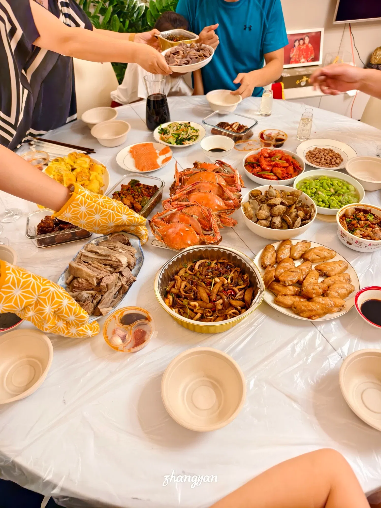 SZxa6e96e0BkgN1M_1000039857.webp