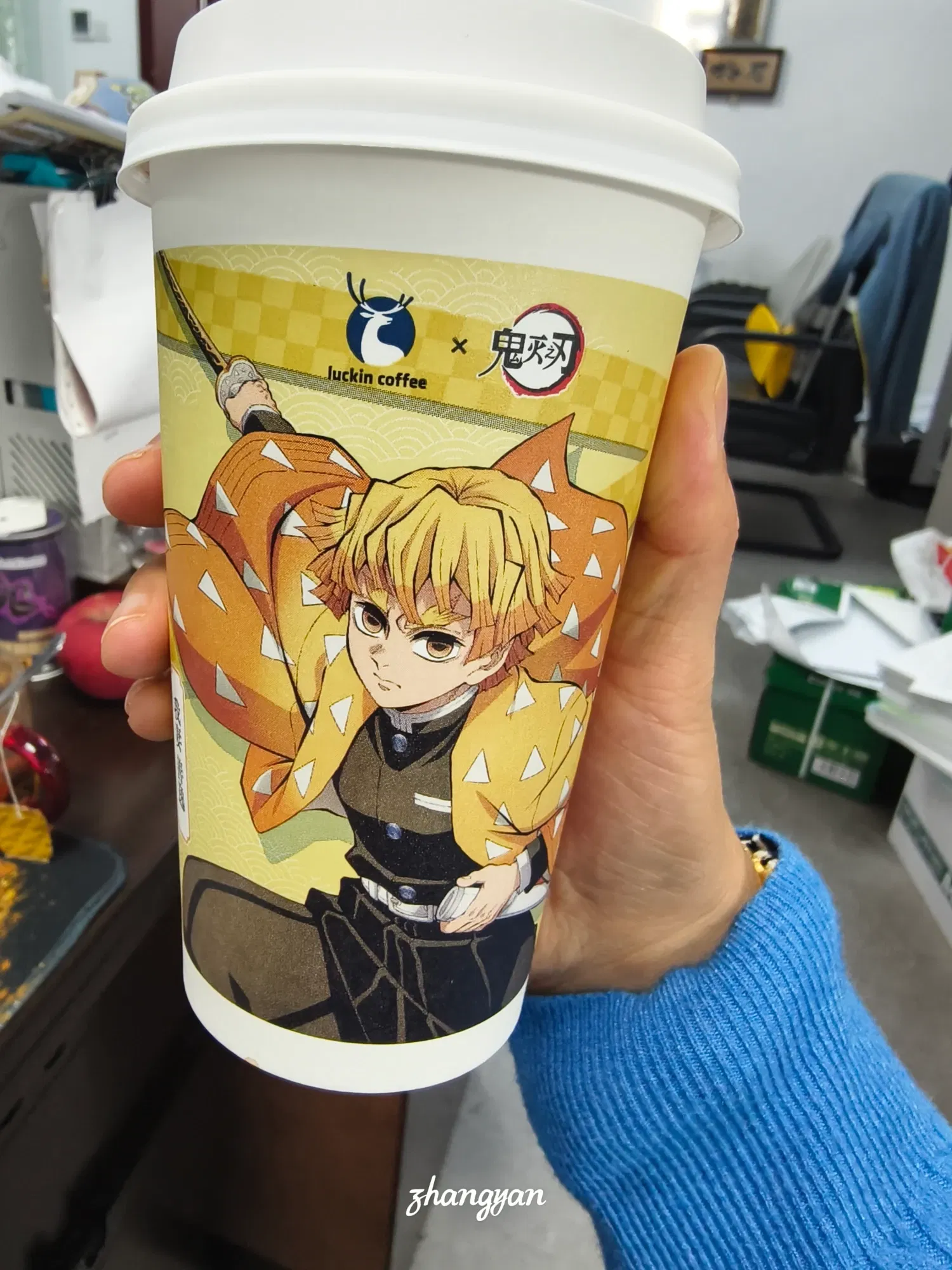 P6gazzX…
Payout: 7.830 HBD瑞幸联名《鬼灭之刃》
2025-11-04 07:18<liketuimages> <center> ![pyYR95bdxlwBchVc_1000043839.webp