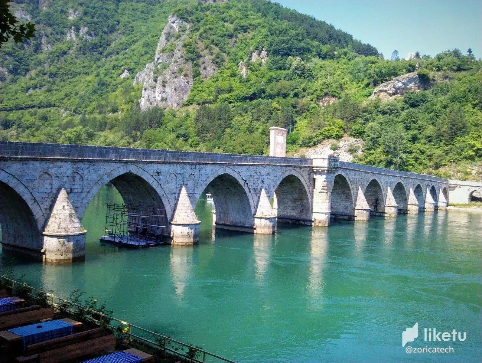 cl784d5bs00eu2nm7ggi0horg_Drina_4.webp