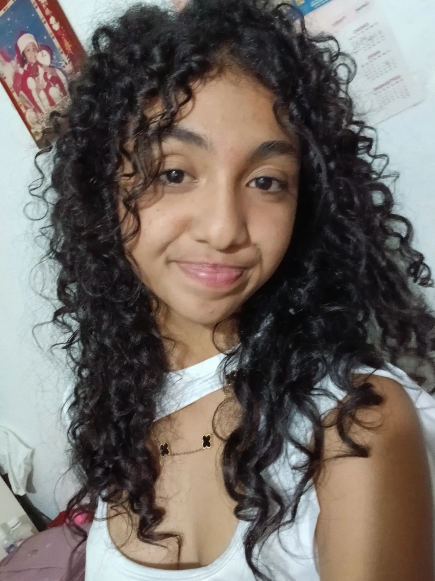 X2jfcRGFEJMe7EFq_1000045886.webp