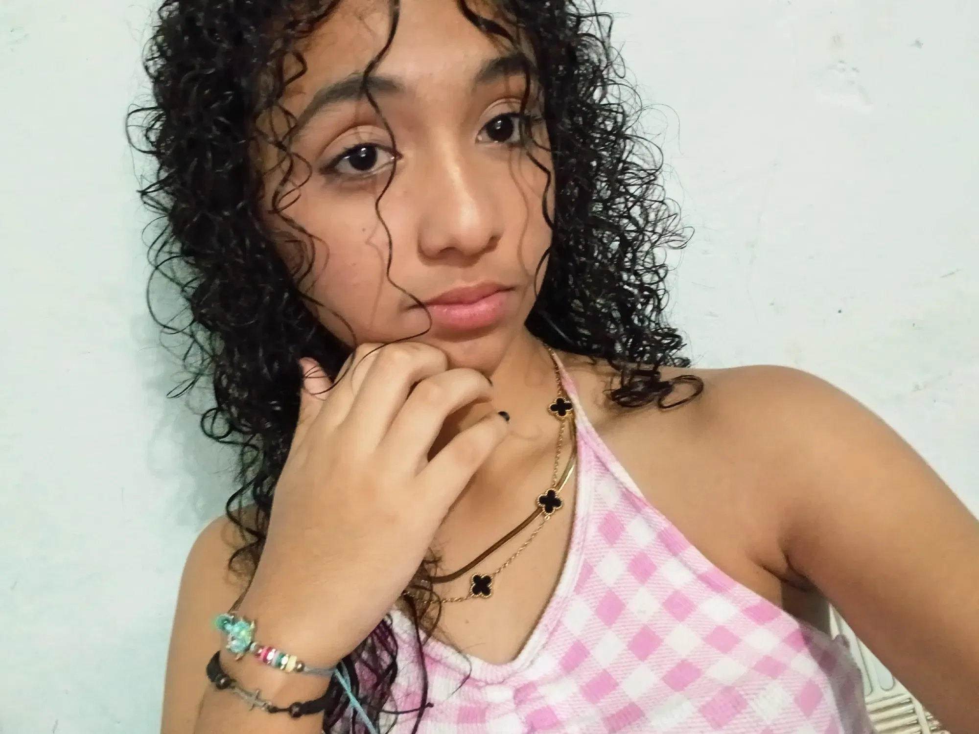 OO41itPJQiR…
Payout: 0.000 HBDRizos que hablan / Curls that talk. 🌸
2025-07-08 17:21<liketuimages> <center> ![zfd5KgumTiFrhMtS_1000030680.webp